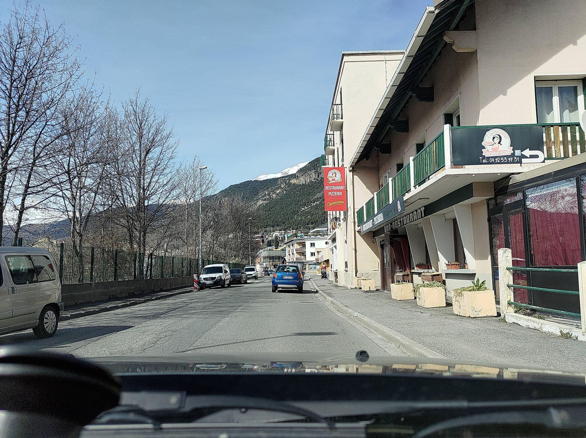 Street view near Hotel Briancon Hotel de Paris Serre Chevalier, Briançon — © MatthieuF4FNE (CC BY-SA · Mapillary)