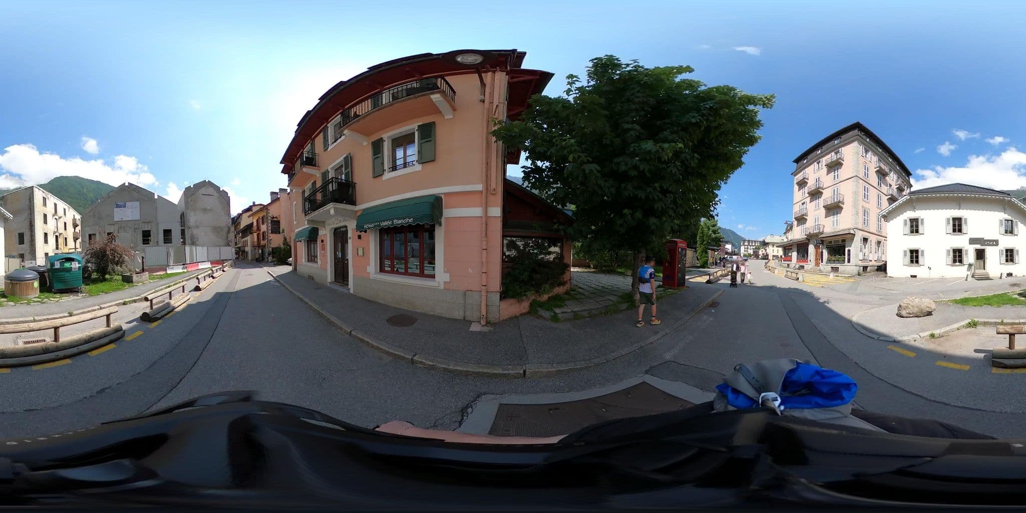 Street view near Hôtel Vallée Blanche, Chamonix-Mont-Blanc — © ordinatous (CC BY-SA · Mapillary)