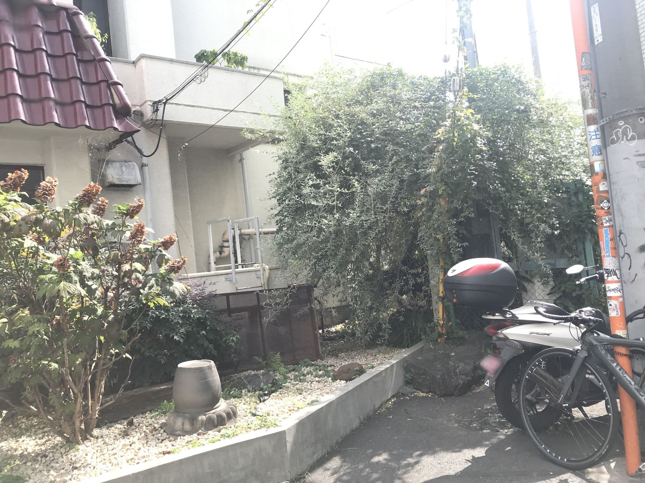 Street view near APARTMENT HOTEL SHINJUKU / アパートメントホテル新宿, Shinjuku — © musashino5 (CC BY-SA · Mapillary)
