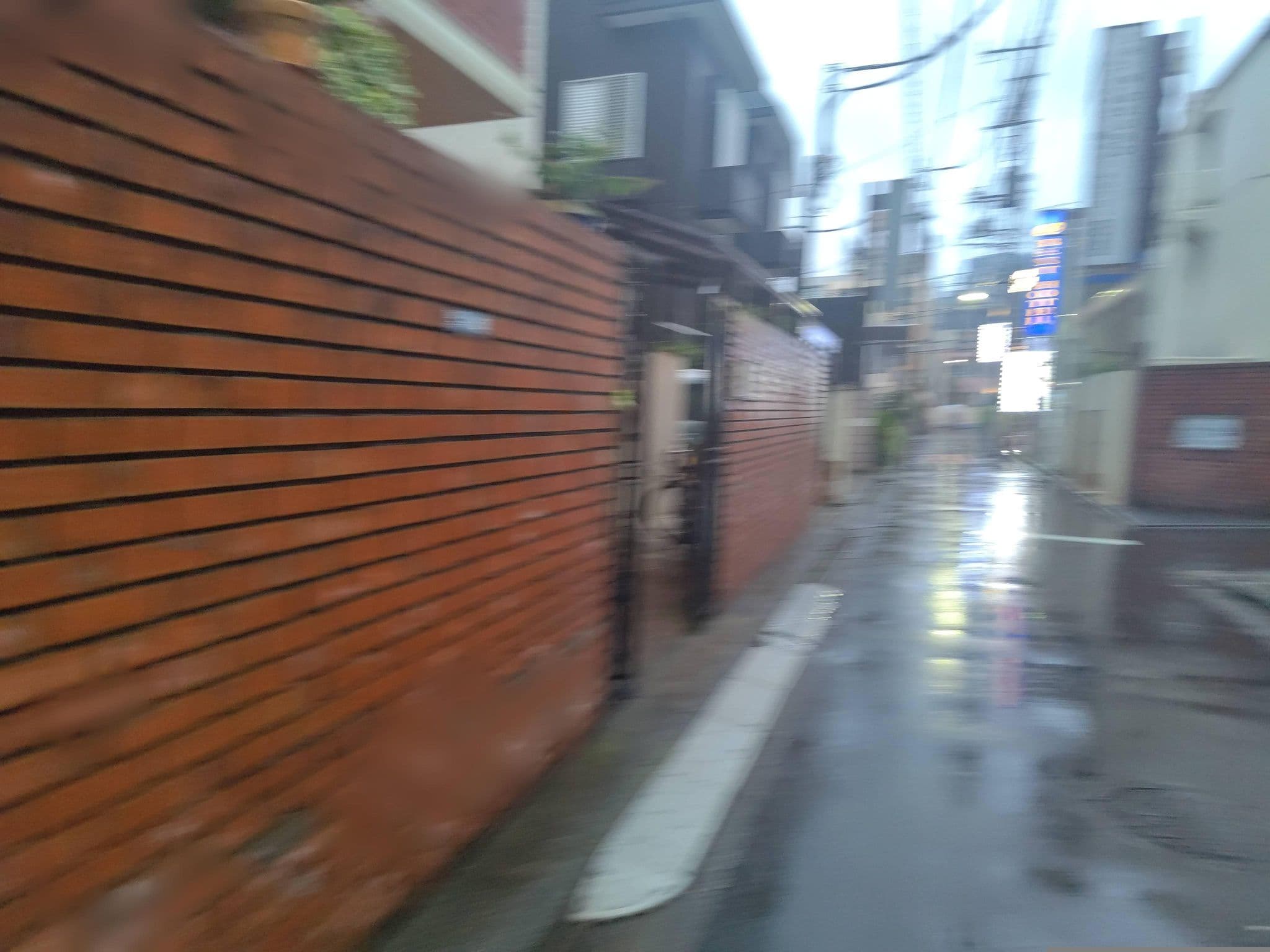 Street view near HOTEL CEN, Ōkubo — © komali2 (CC BY-SA · Mapillary)