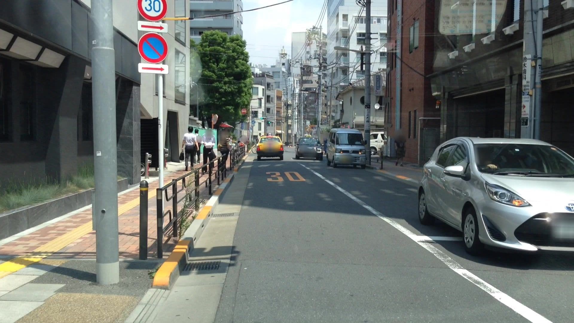 Street view near HOTEL EMIT UENO, Taito — © lvl5 (CC BY-SA · Mapillary)