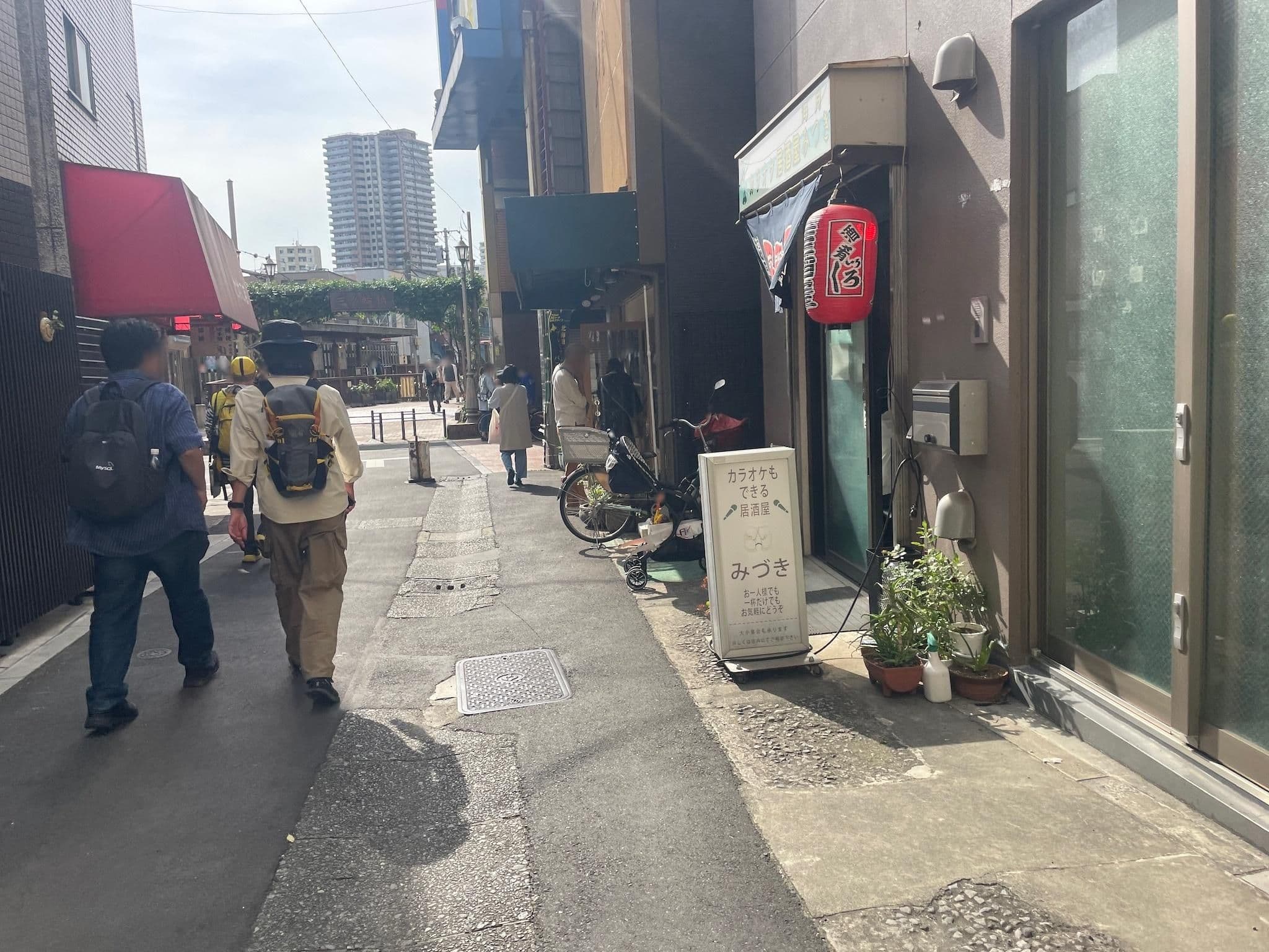Street view near 都電屋 Toden Hotel, Senzoku — © musashino5 (CC BY-SA · Mapillary)