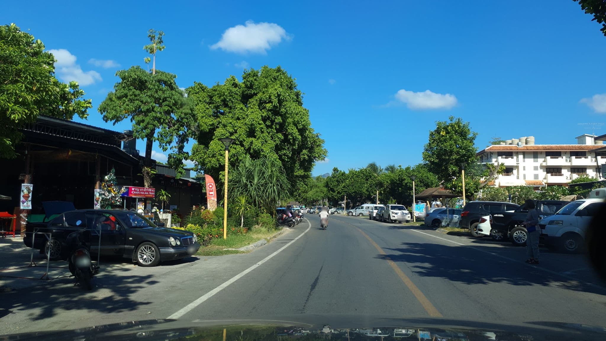 Street view near Aonang All Seasons Beach Resort, Ban Ao Nang