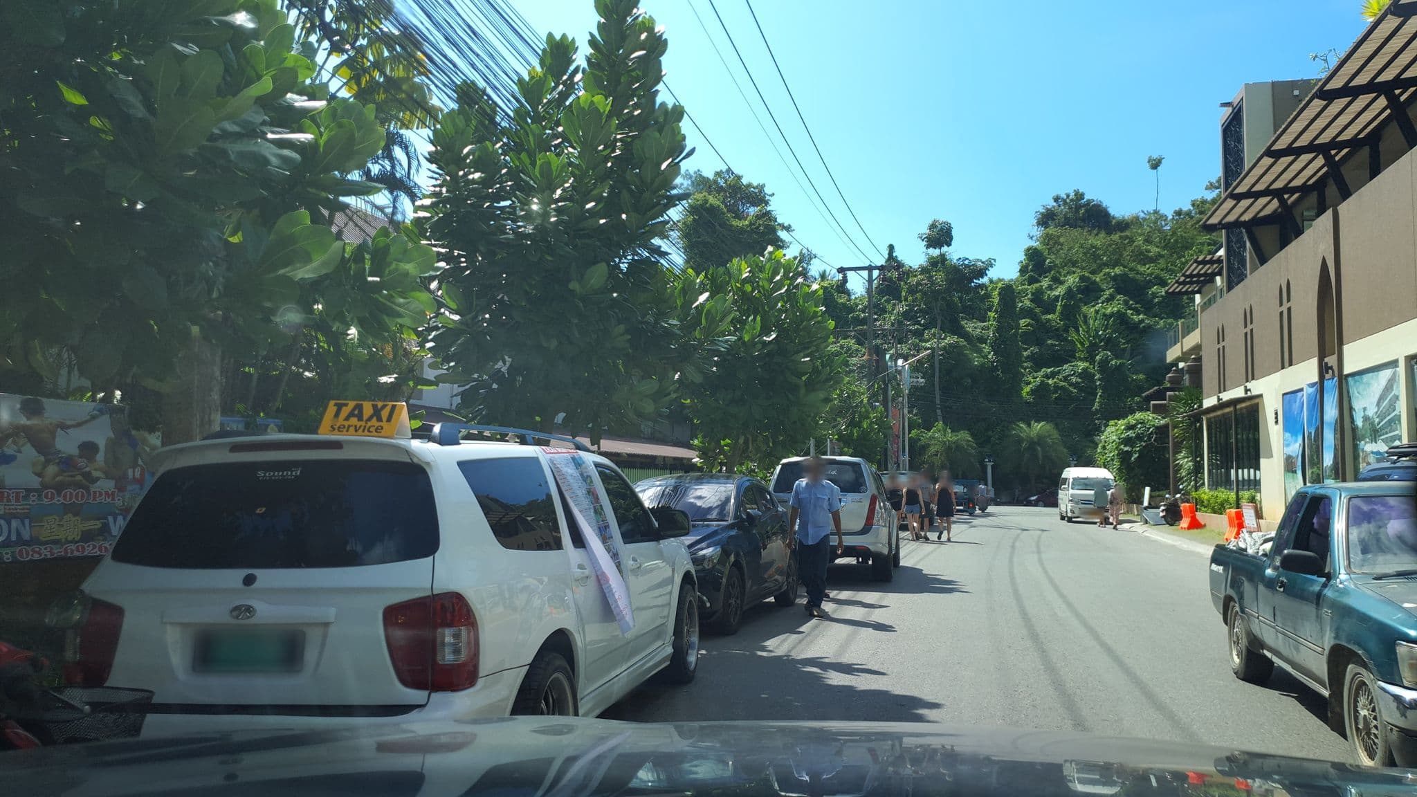 Street view near Navinda Krabi Resort, Ban Ao Nang