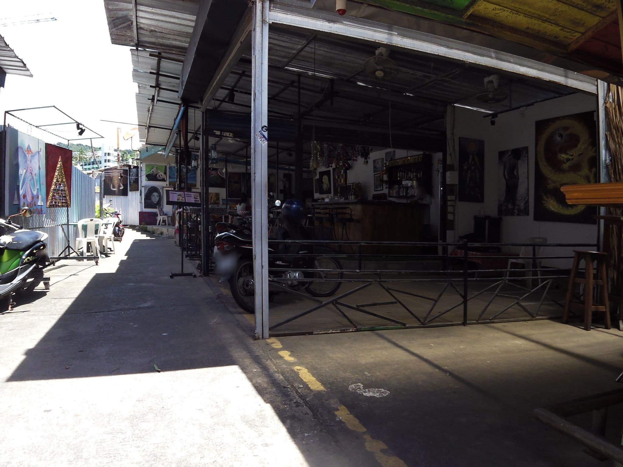 Street view near MONTANA Hotel & Hostel Karon Phuket, Ban Karon — © skillsy (CC BY-SA · Mapillary)