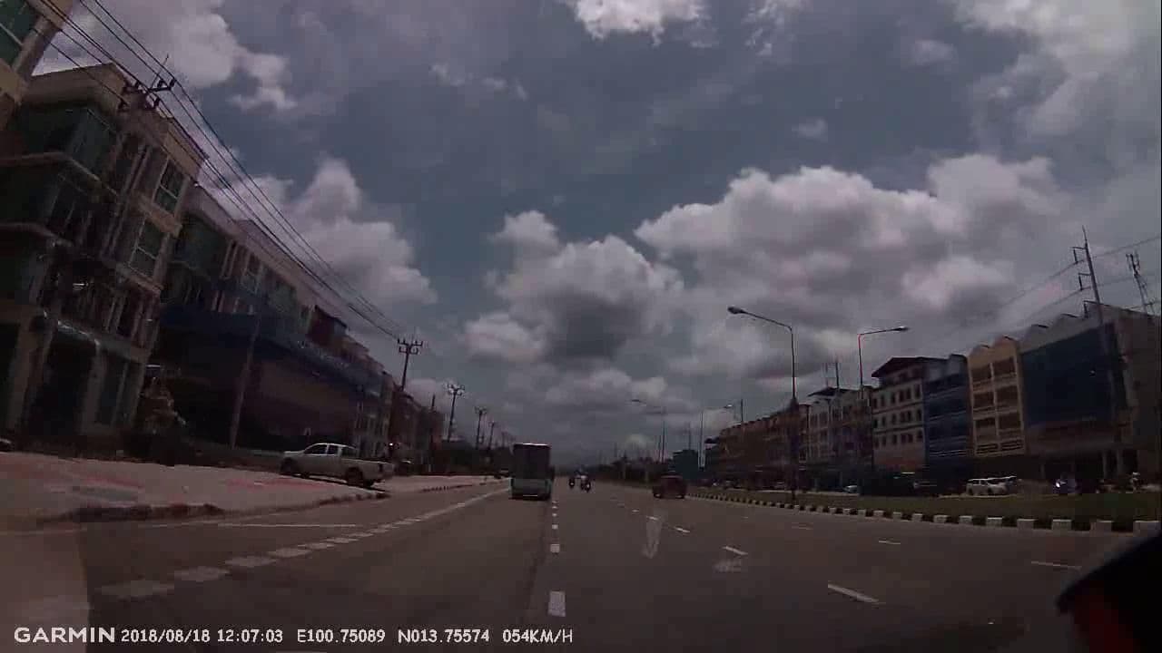 Street view near SLEEP TO FLY HOTEL, Latkrabang — © noonishere (CC BY-SA · Mapillary)