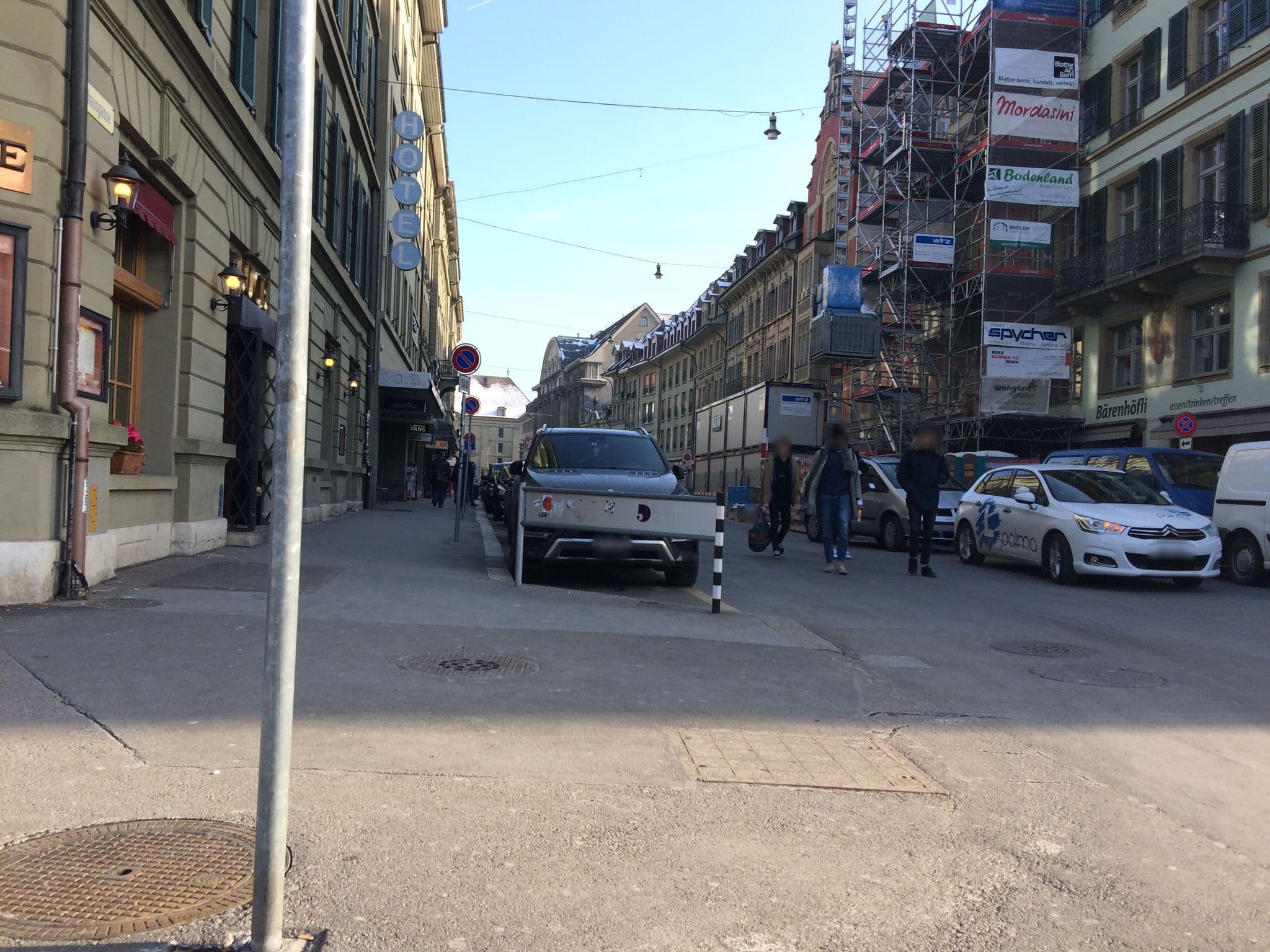 Street view near Kreuz, Bern — © habi (CC BY-SA · Mapillary)