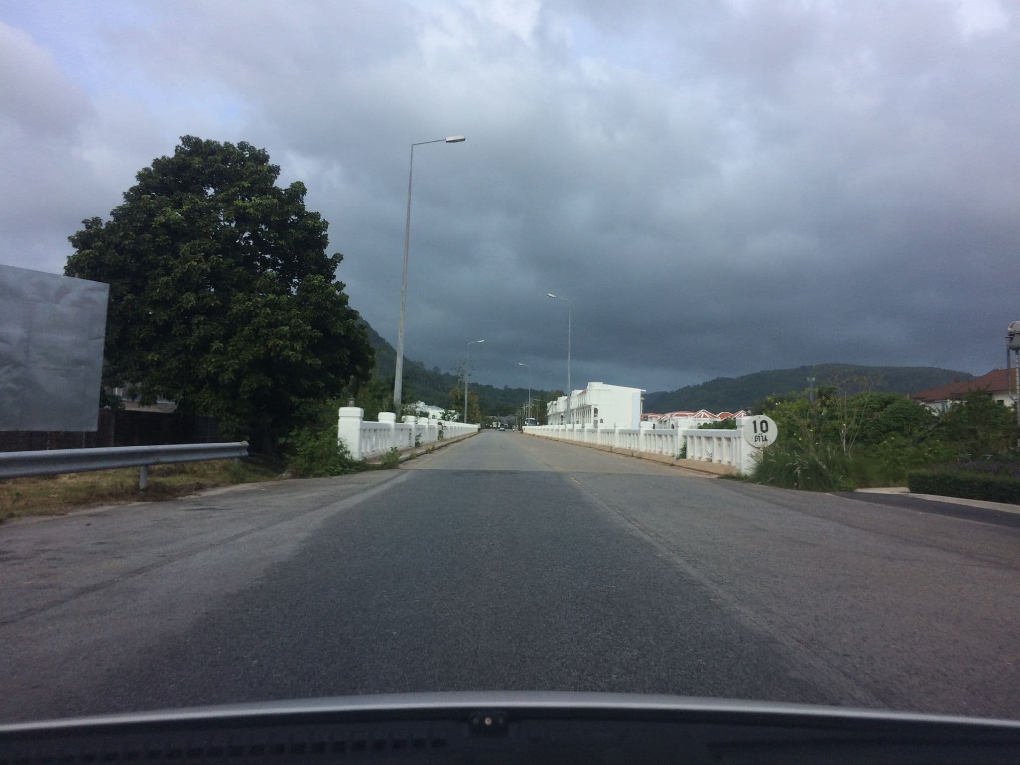 Street view near Supicha Pool Access Hotel, Ban Ko Kaeo — © pik (CC BY-SA · Mapillary)