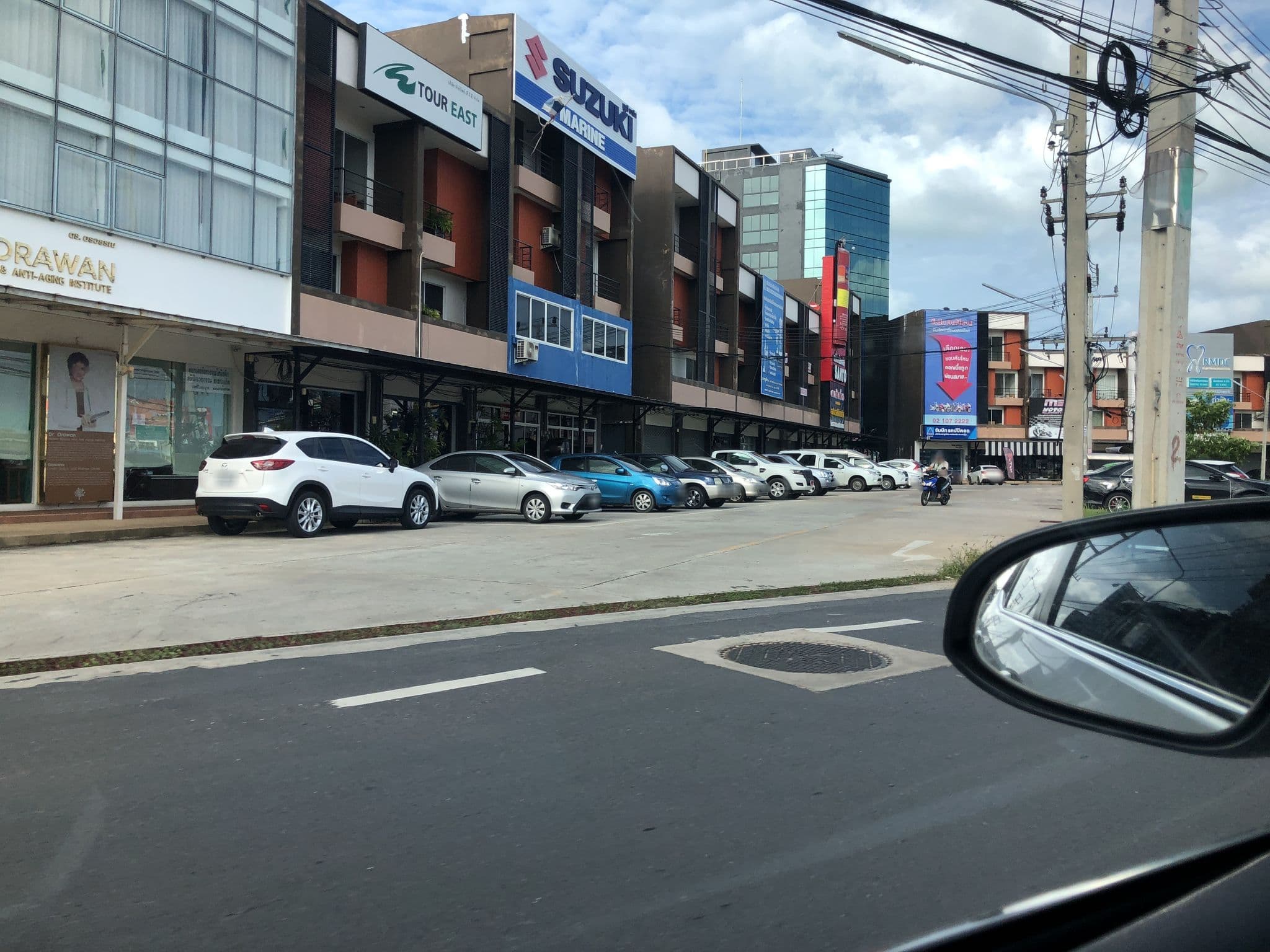 Street view near ORAWANA HOLISTEL, Ban Ko Kaeo — © pimpitcha (CC BY-SA · Mapillary)