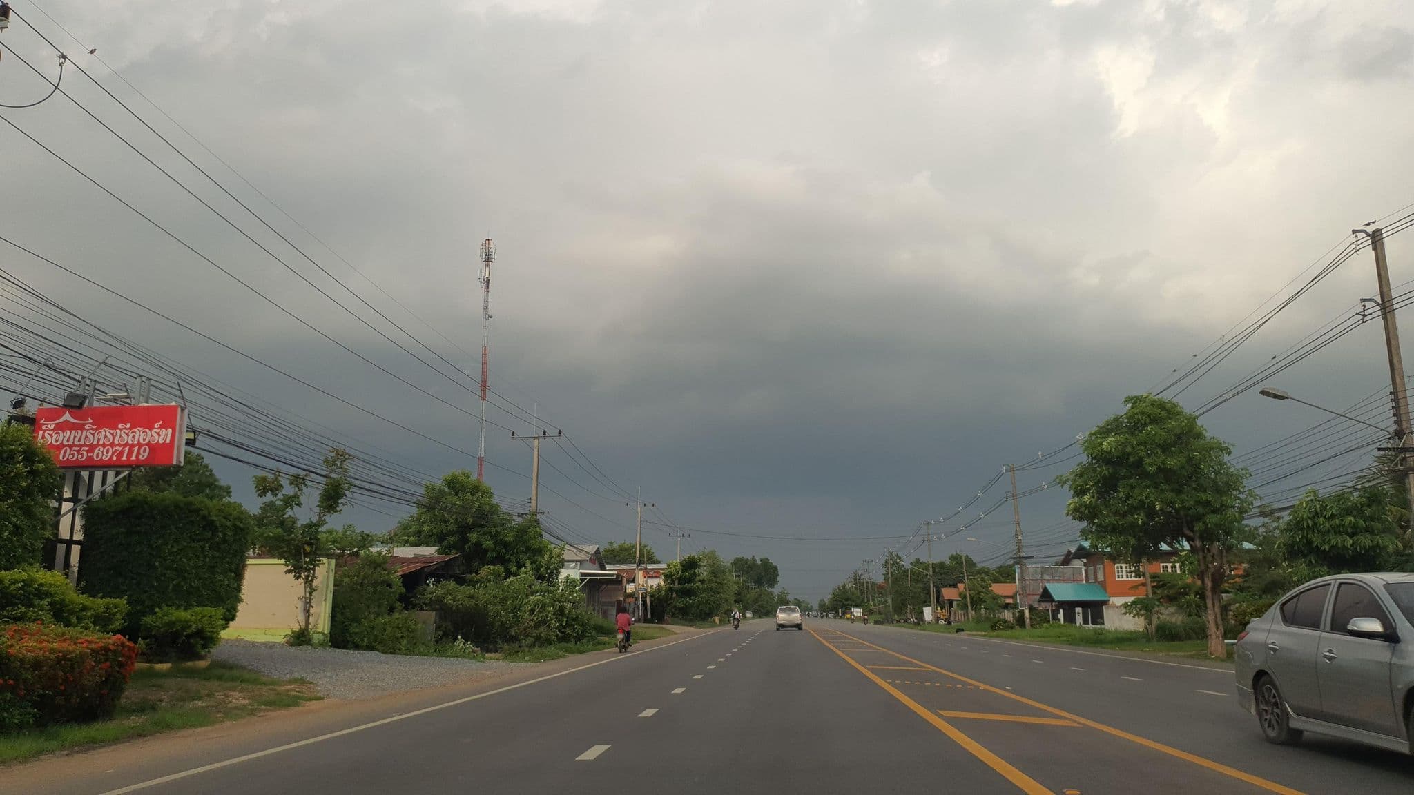 Street view near Ruen Narisara Resort, Ban Na — © jrcarlsen (CC BY-SA · Mapillary)