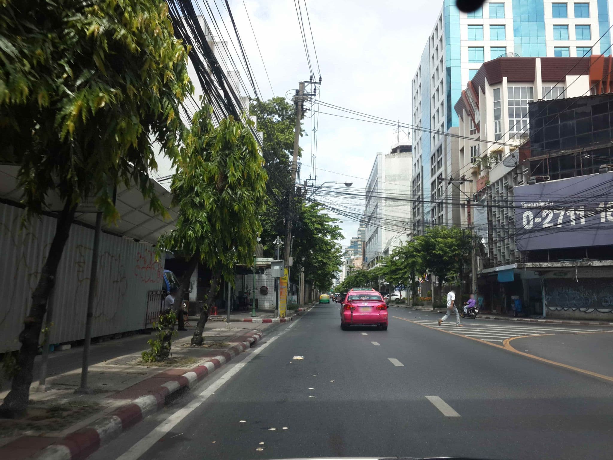 Street view near Kokotel Bangkok Surawong, Bang Rak