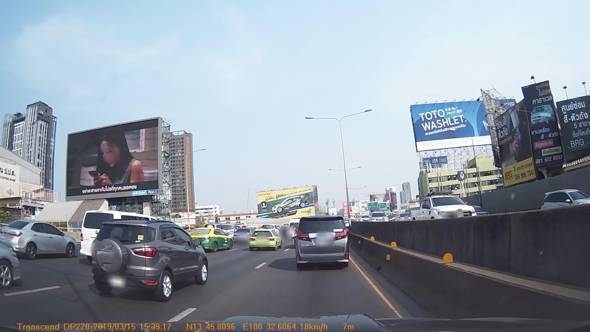 Street view near DD Hostel @ Victory Monument Bangkok, Ratchathewi — © mapcreator (CC BY-SA · Mapillary)