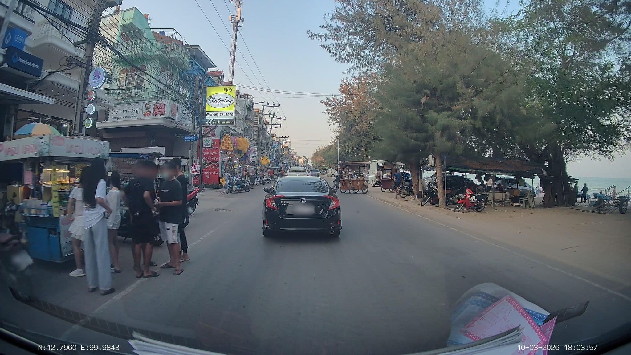 Street view near Chaleelay Hotel, Cha-am — © ThailandCambodia (CC BY-SA · Mapillary)