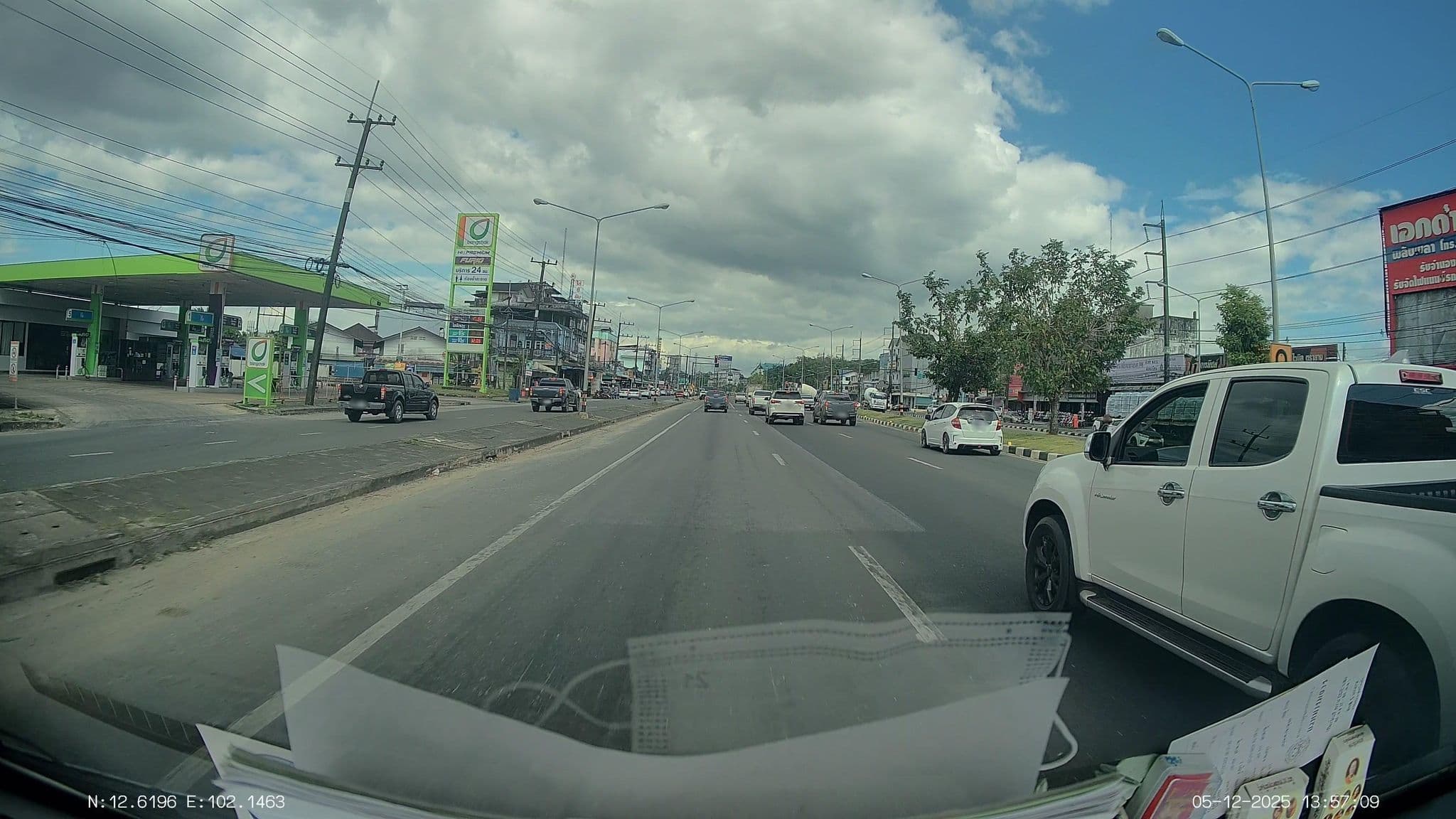 Street view near Hotel Chokdee Regent Chanthaburi, Chanthaburi — © ThailandCambodia (CC BY-SA · Mapillary)