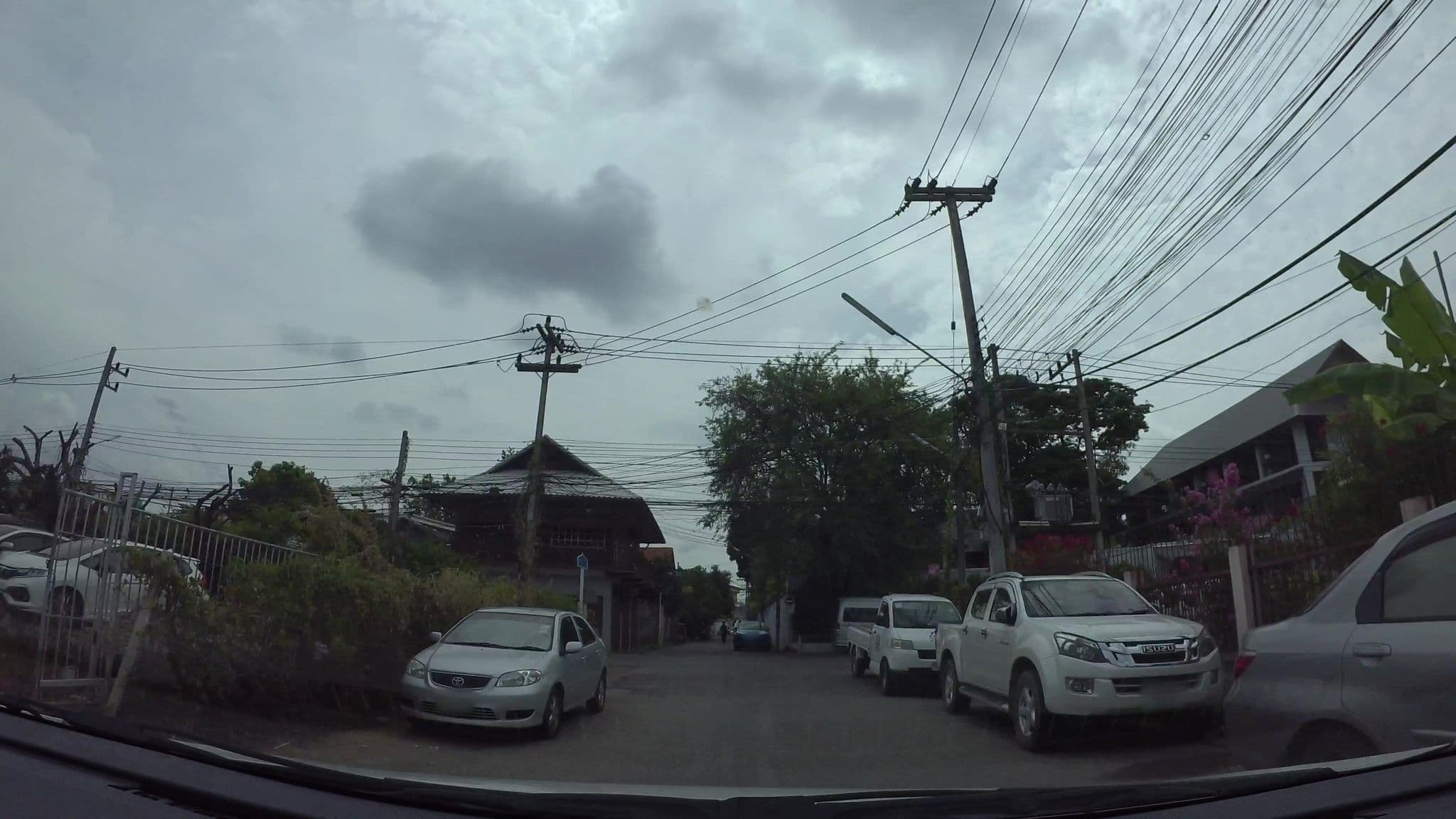 Street view near Villa Klang Wiang Hotel, Chiang Mai