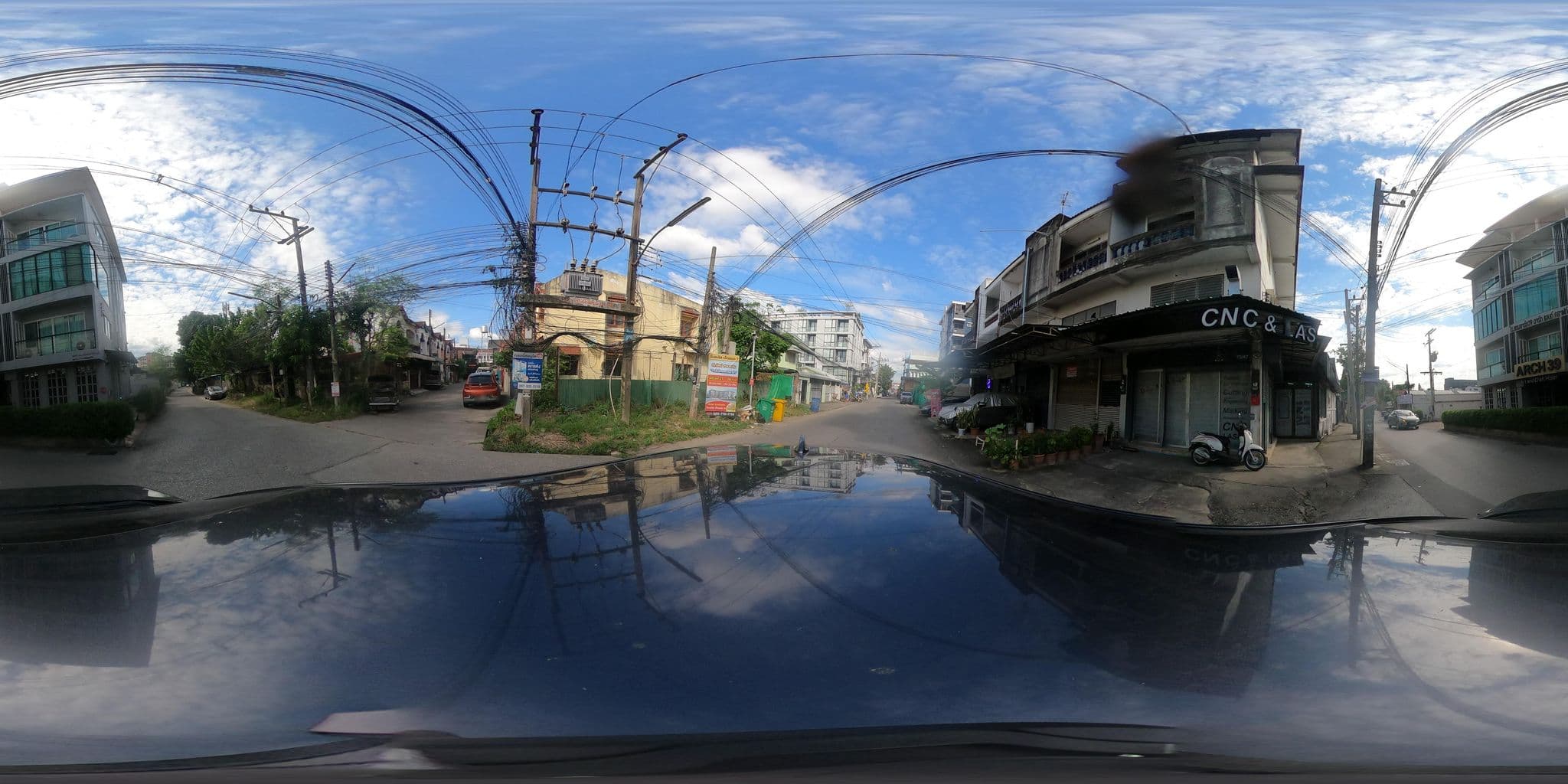 Street view near Mandalar Arch39 Hotel, Chiang Mai