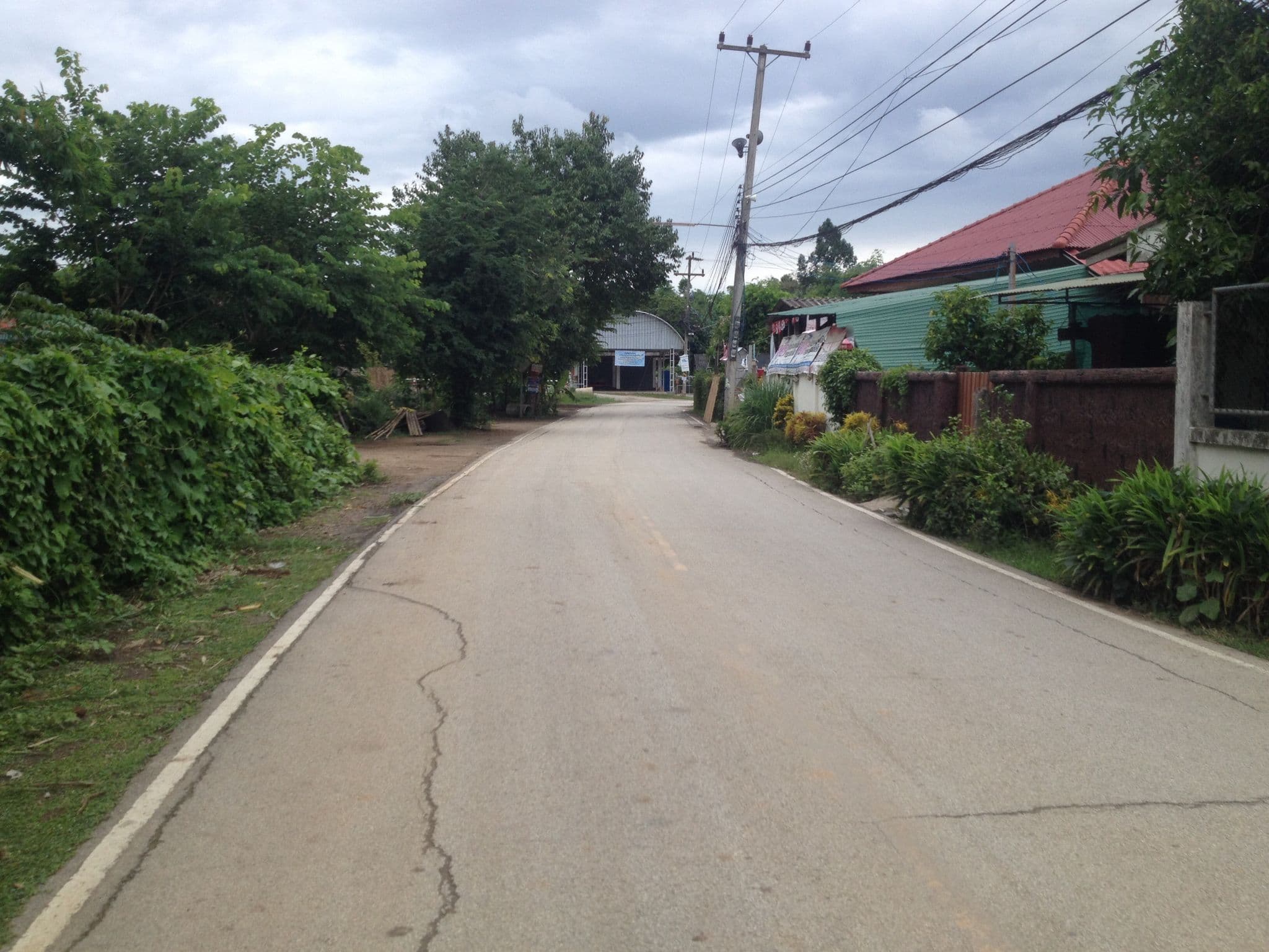 Street view near Mr.One home, Hang Dong — © jimwatana (CC BY-SA · Mapillary)