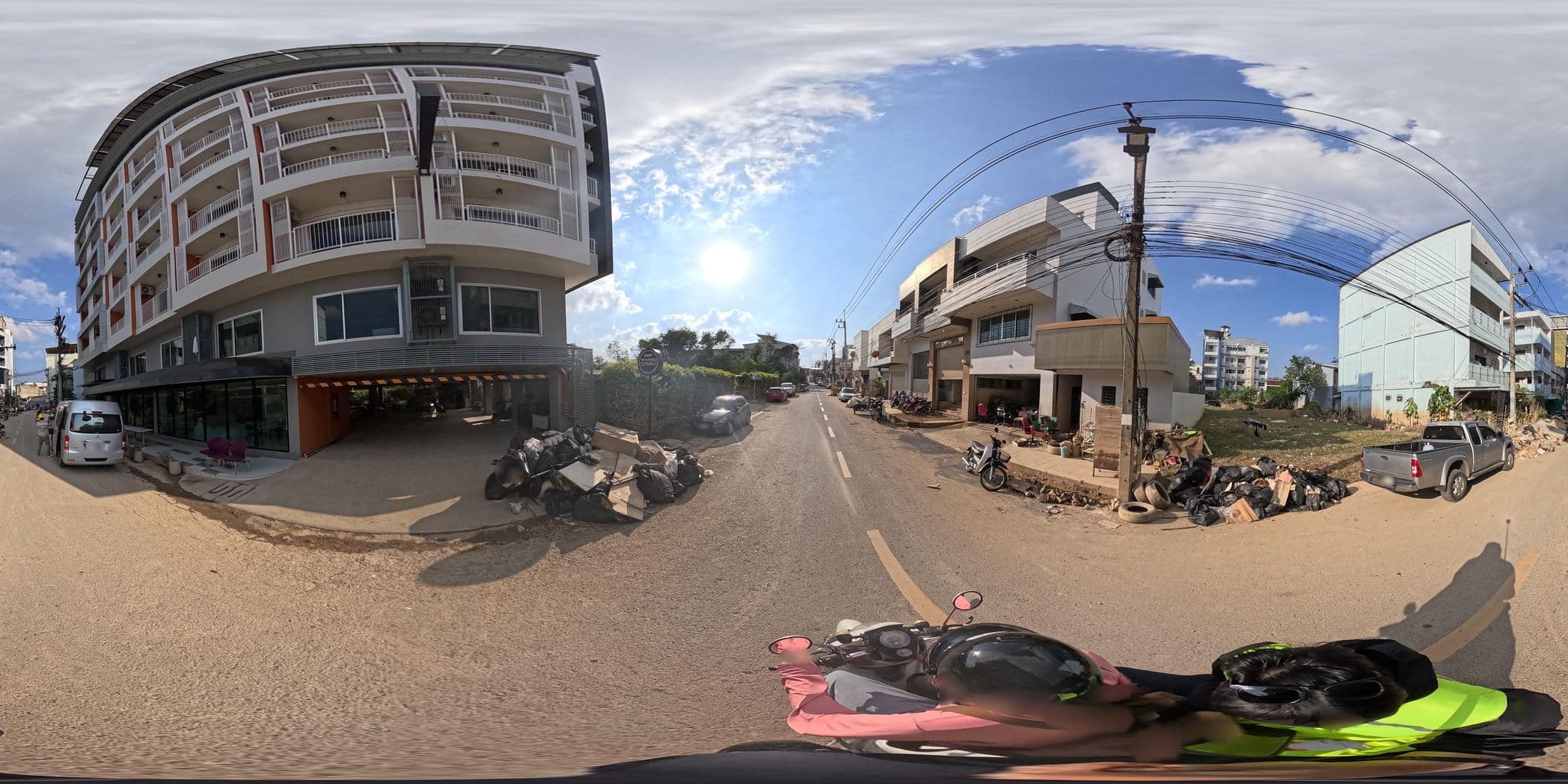 Street view near PM Residence : พีเอ็ม เรสซิเดนส์, Hat Yai