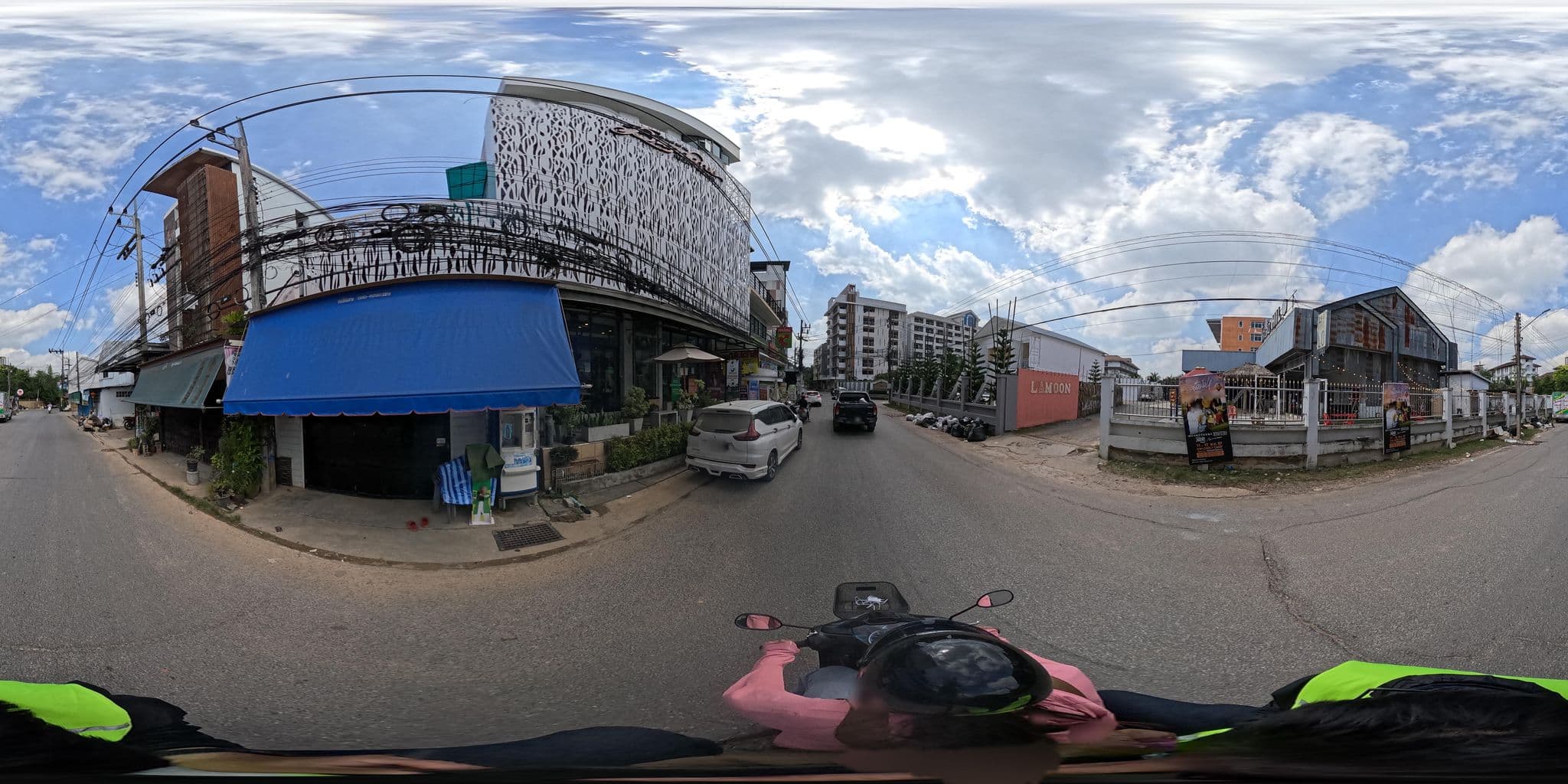 Street view near Bhundaree Richy, Hat Yai