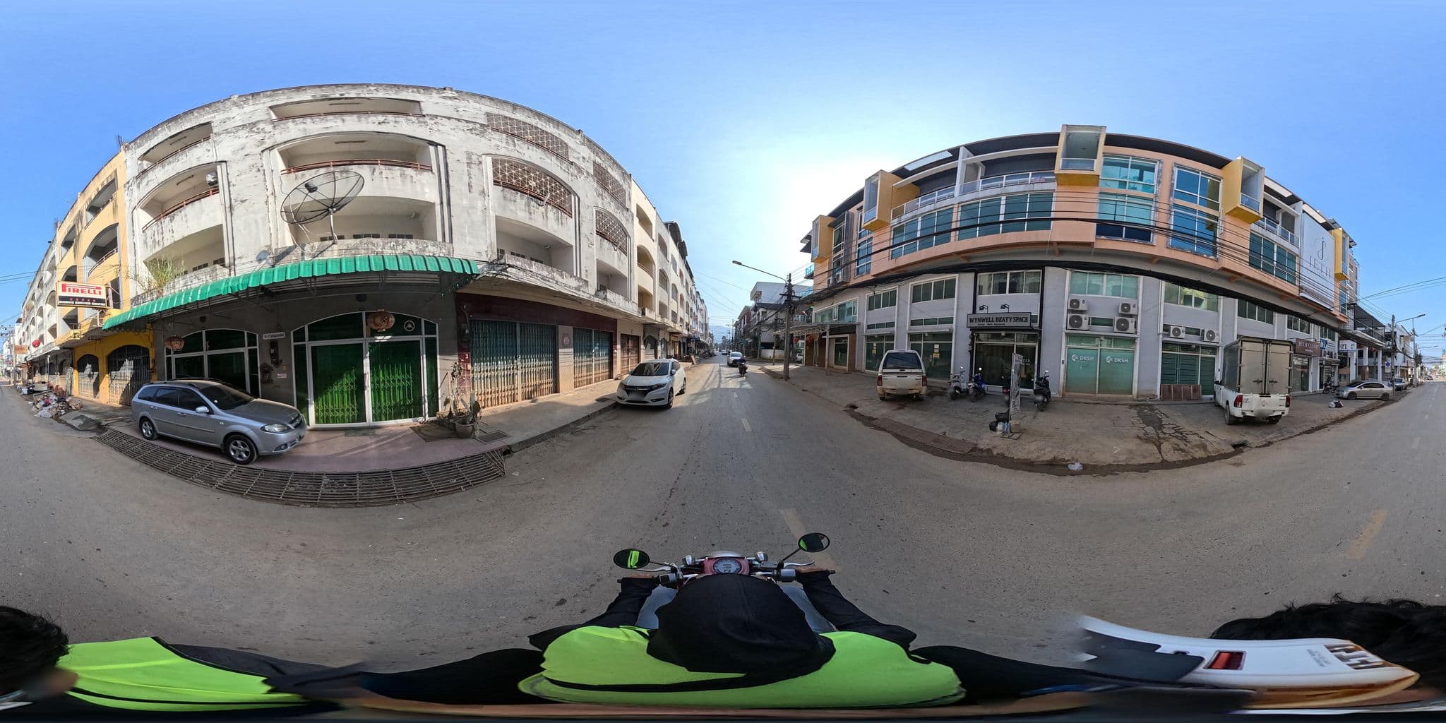 Street view near Analynn Hotel, Hat Yai