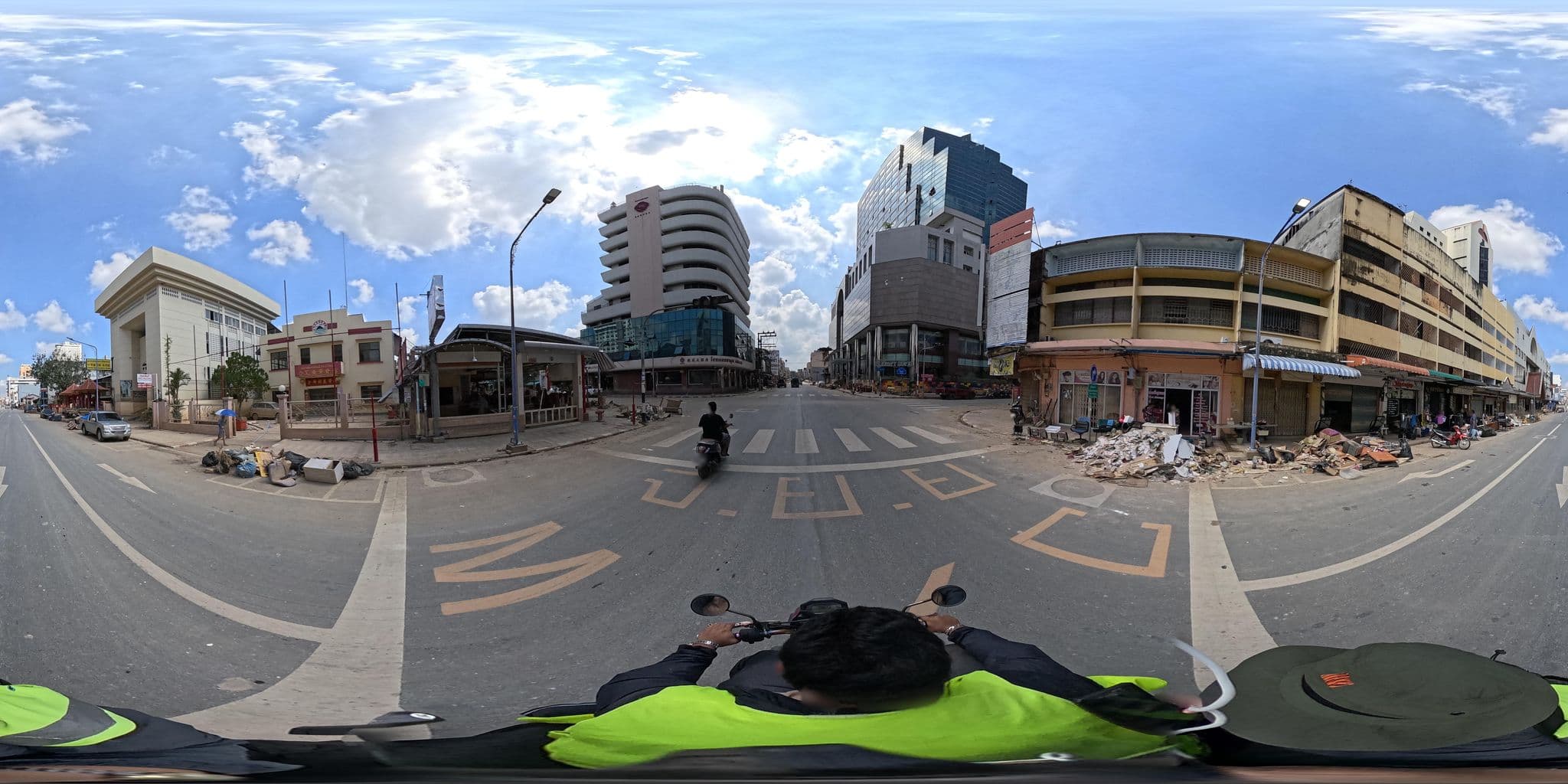 Street view near Yannaty Hotel, Hat Yai — © PMU-B (CC BY-SA · Mapillary)