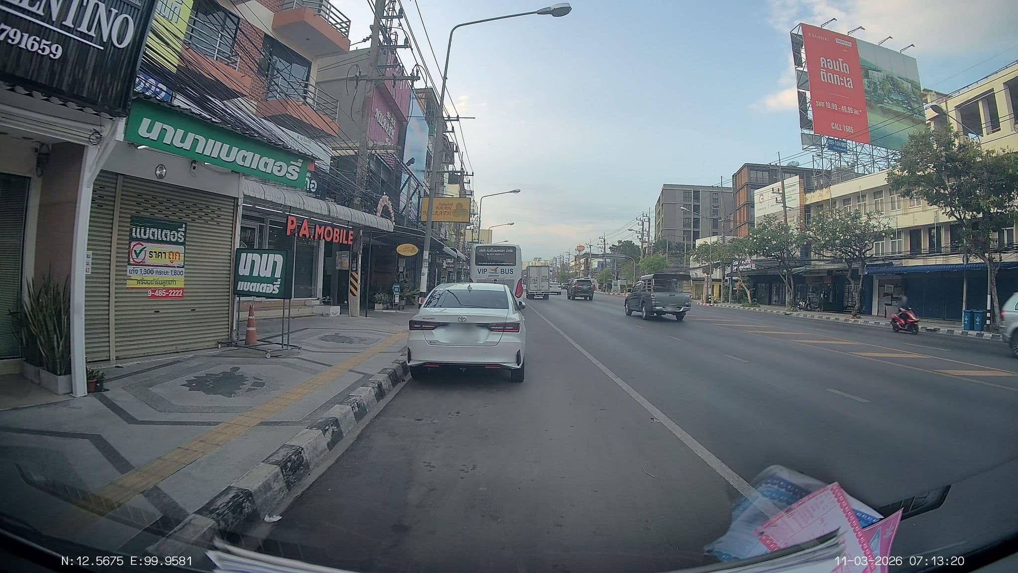 Street view near Baan Nilrath Hotel, Hua Hin