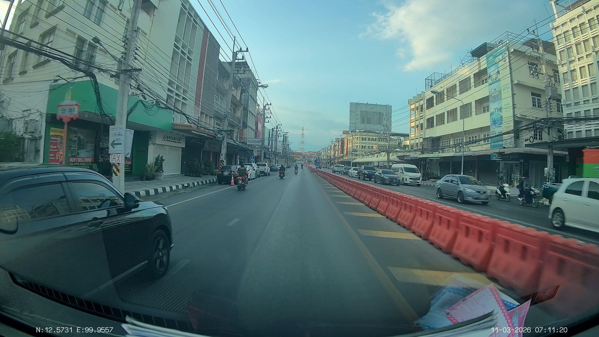 Street view near Hotel Scarlett Hua Hin, Hua Hin — © ThailandCambodia (CC BY-SA · Mapillary)