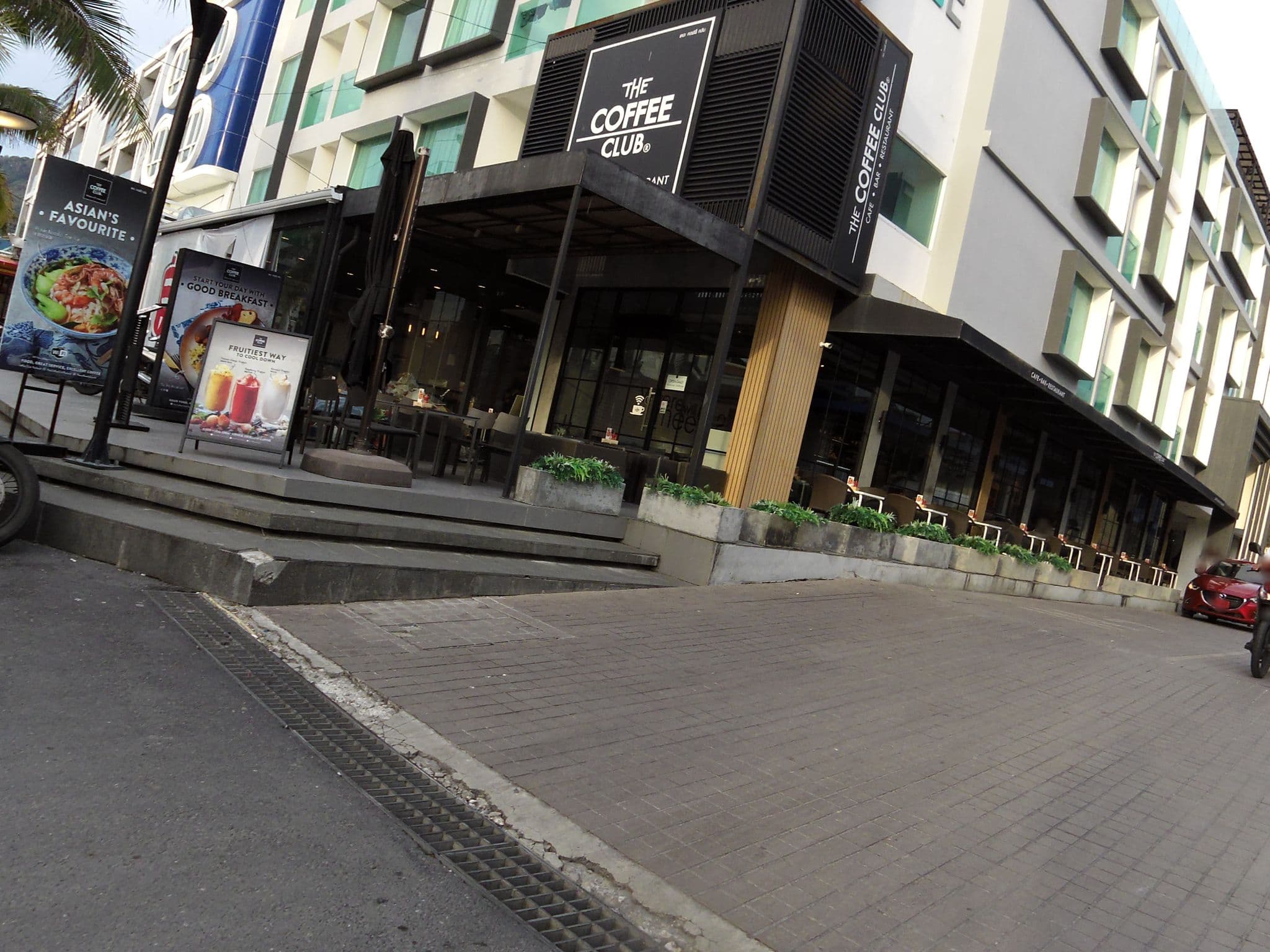 Street view near Hotel Clover Patong Phuket, Patong — © skillsy (CC BY-SA · Mapillary)
