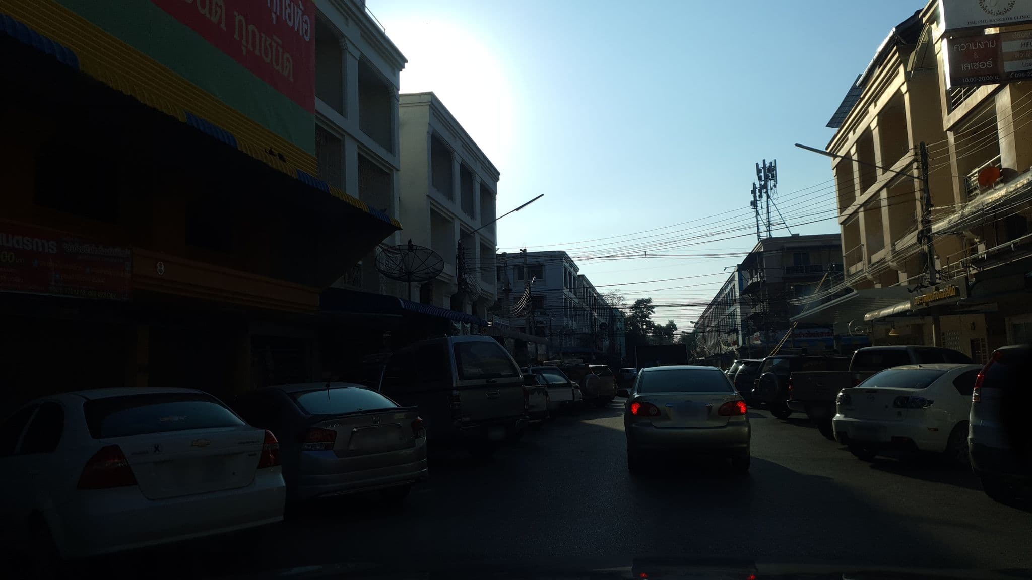 Street view near Chill Chill Hotel, Krabi