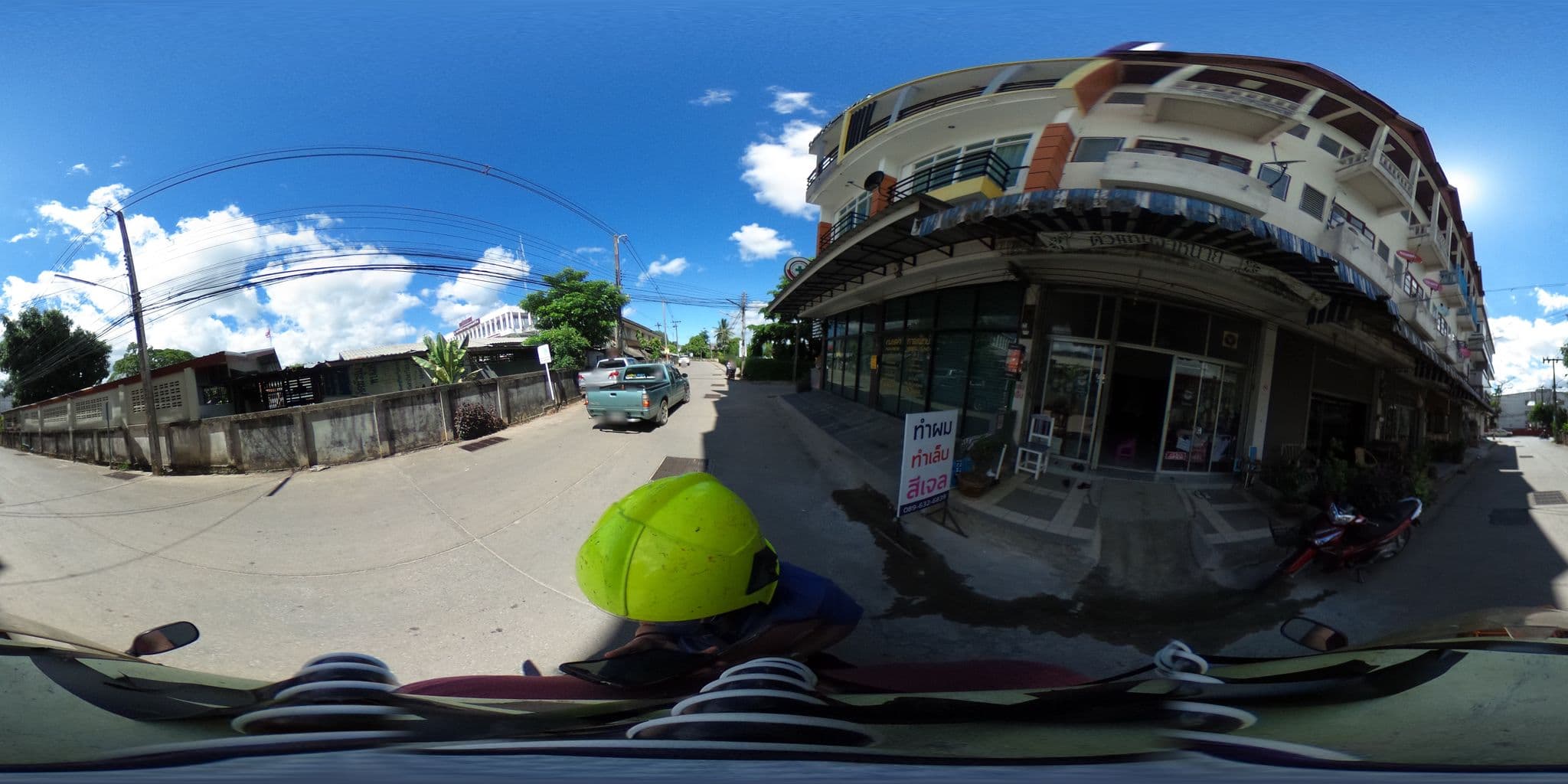 Street view near Pangsarapee Green Resort, Mae Chan — © maricarrabonza (CC BY-SA · Mapillary)