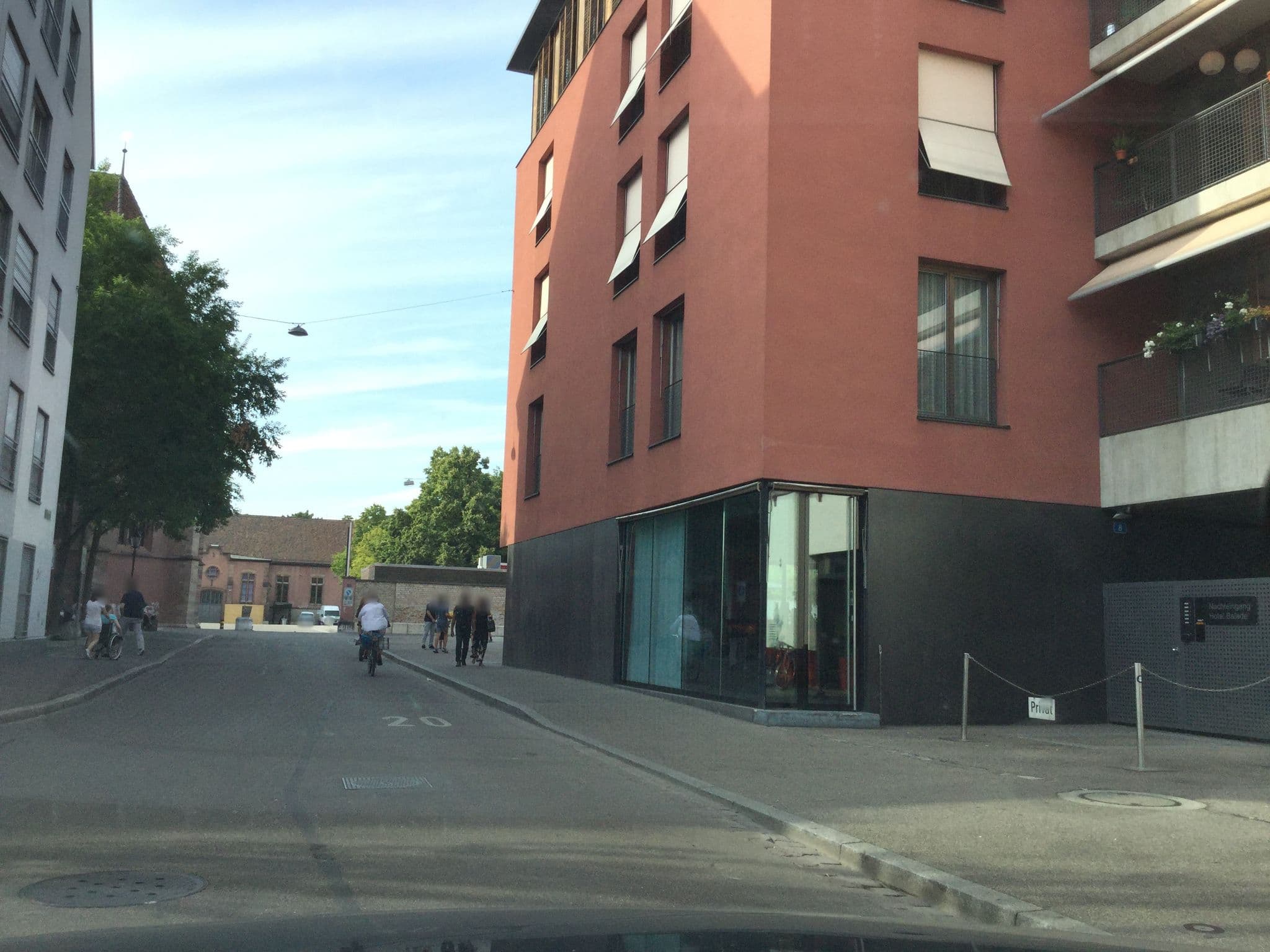 Street view near White Horse, Basel — © swalther (CC BY-SA · Mapillary)