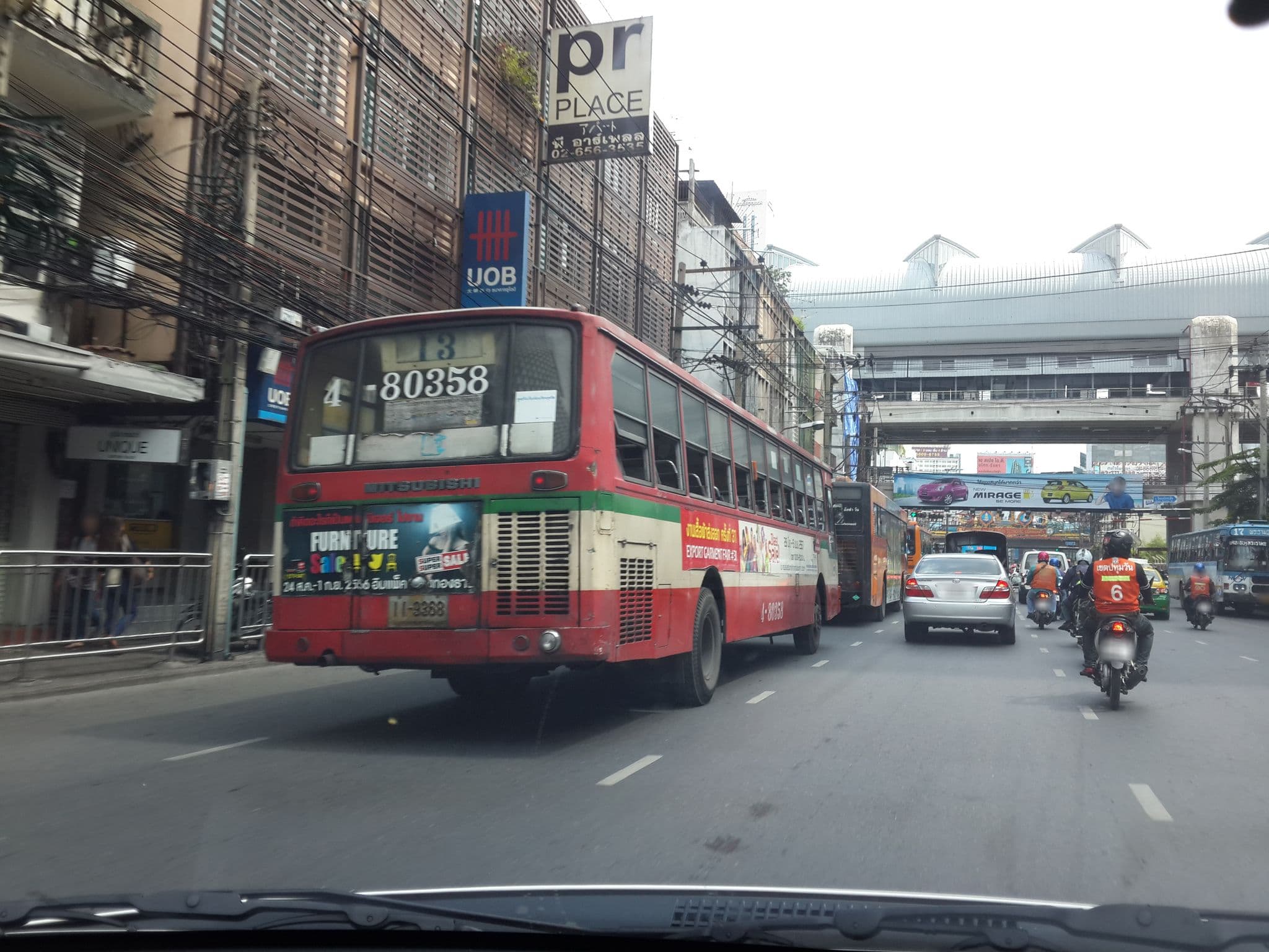 Street view near PR Place Hotel & Apartment, Makkasan
