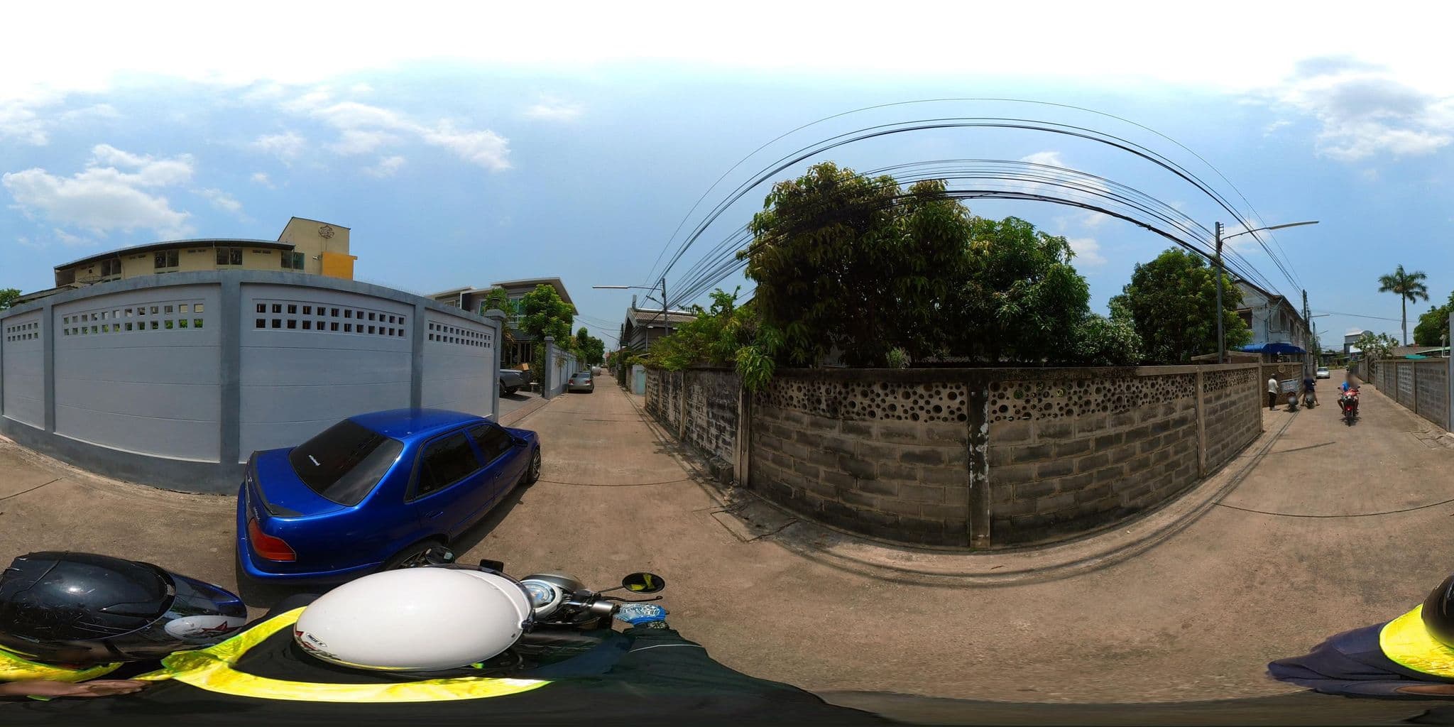 Street view near Baan Jantra Palce, Nakhon Pathom — © NAKHONPATHOM_CITY_STREET_VIEW (CC BY-SA · Mapillary)