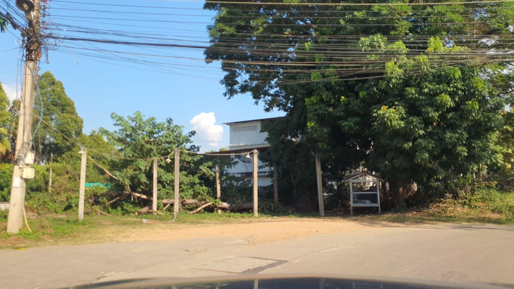 Street view near Nan Ban Khun Hotel, Nan