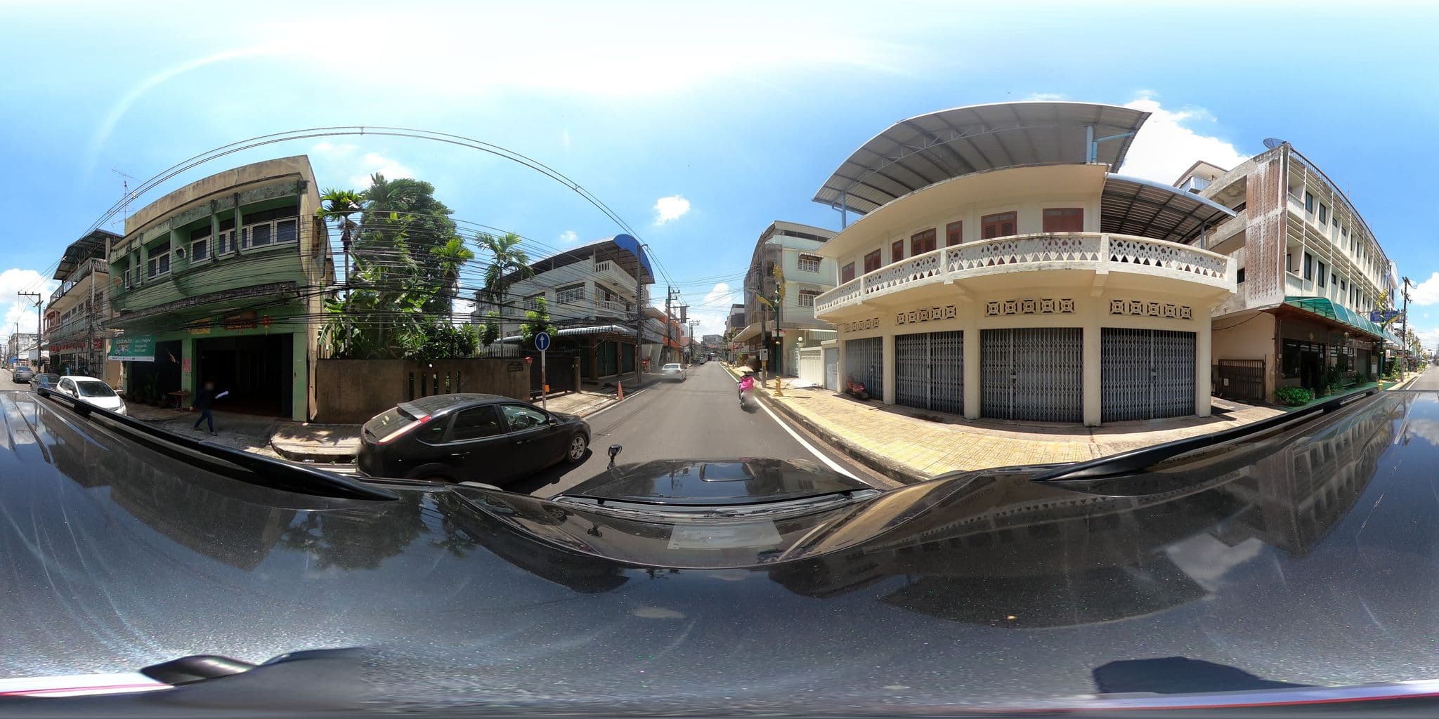 Street view near Huan-Lai Apartment, Nong Khai — © nuttawutbunta (CC BY-SA · Mapillary)