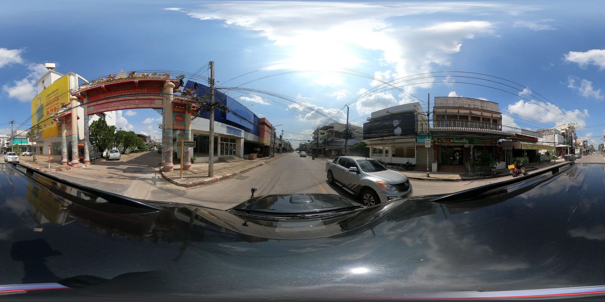 Street view near Fah Sang Resort, Nong Khai — © nuttawutbunta (CC BY-SA · Mapillary)