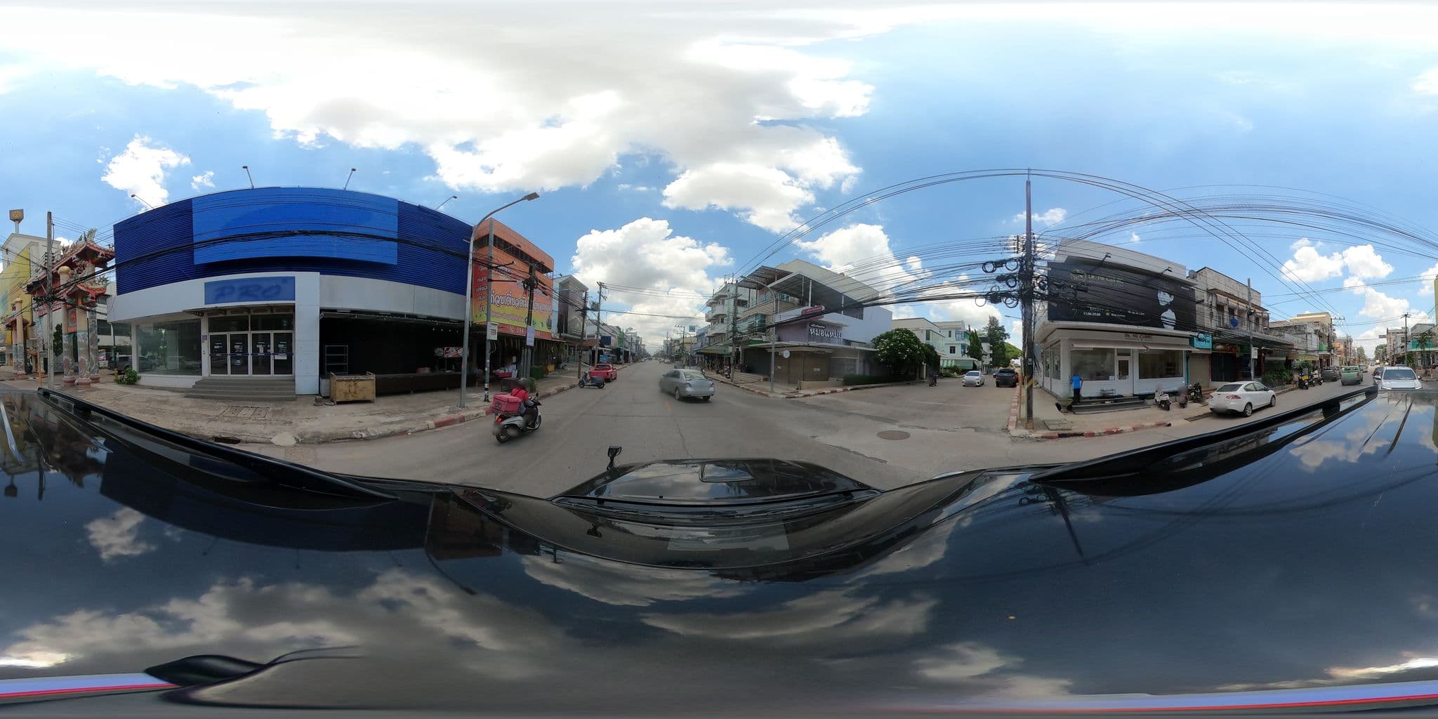 Street view near Thipawan Resort, Nong Khai — © nuttawutbunta (CC BY-SA · Mapillary)