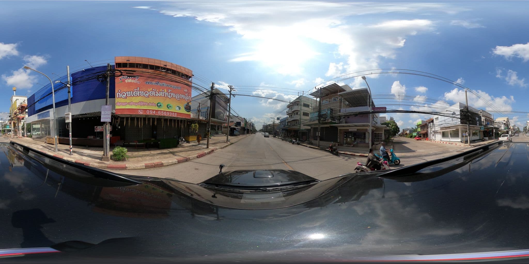 Street view near Ban Suan Hotel, Nong Khai — © nuttawutbunta (CC BY-SA · Mapillary)