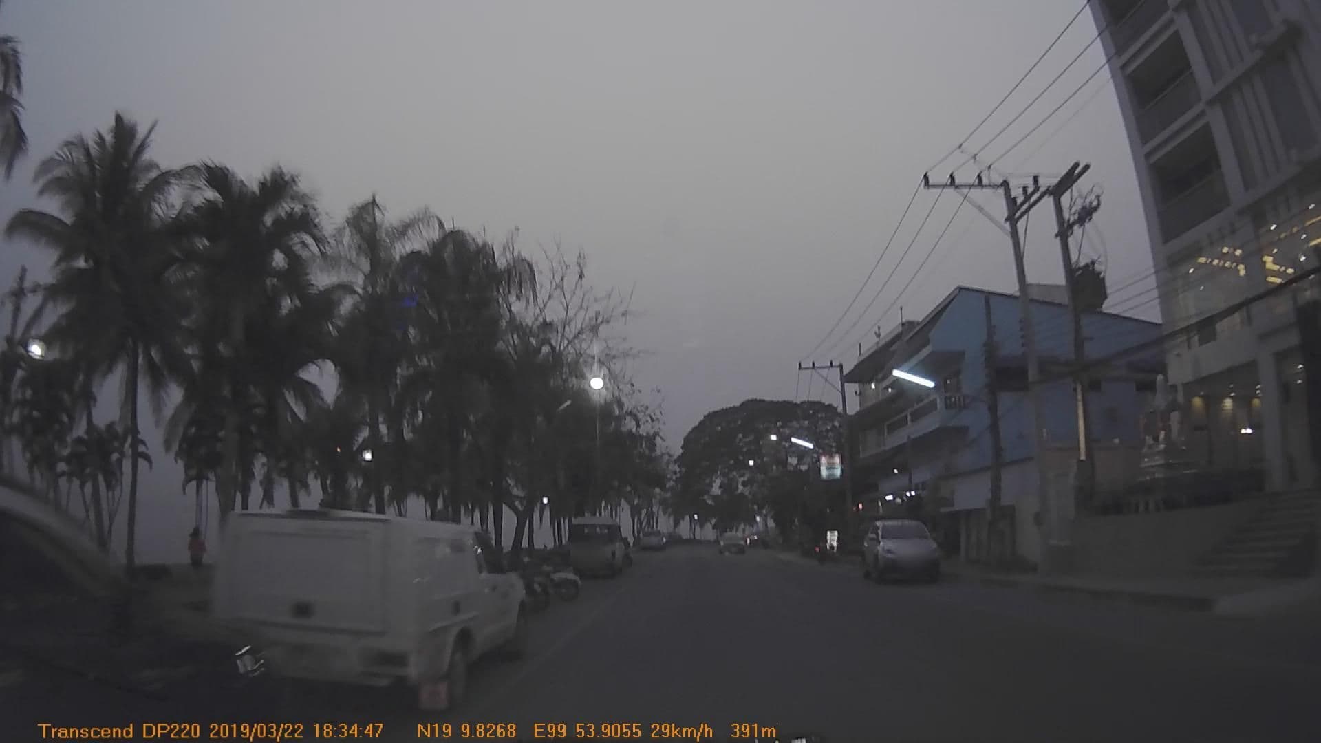 Street view near Phu Klong Hotel, Phayao — © mapcreator (CC BY-SA · Mapillary)