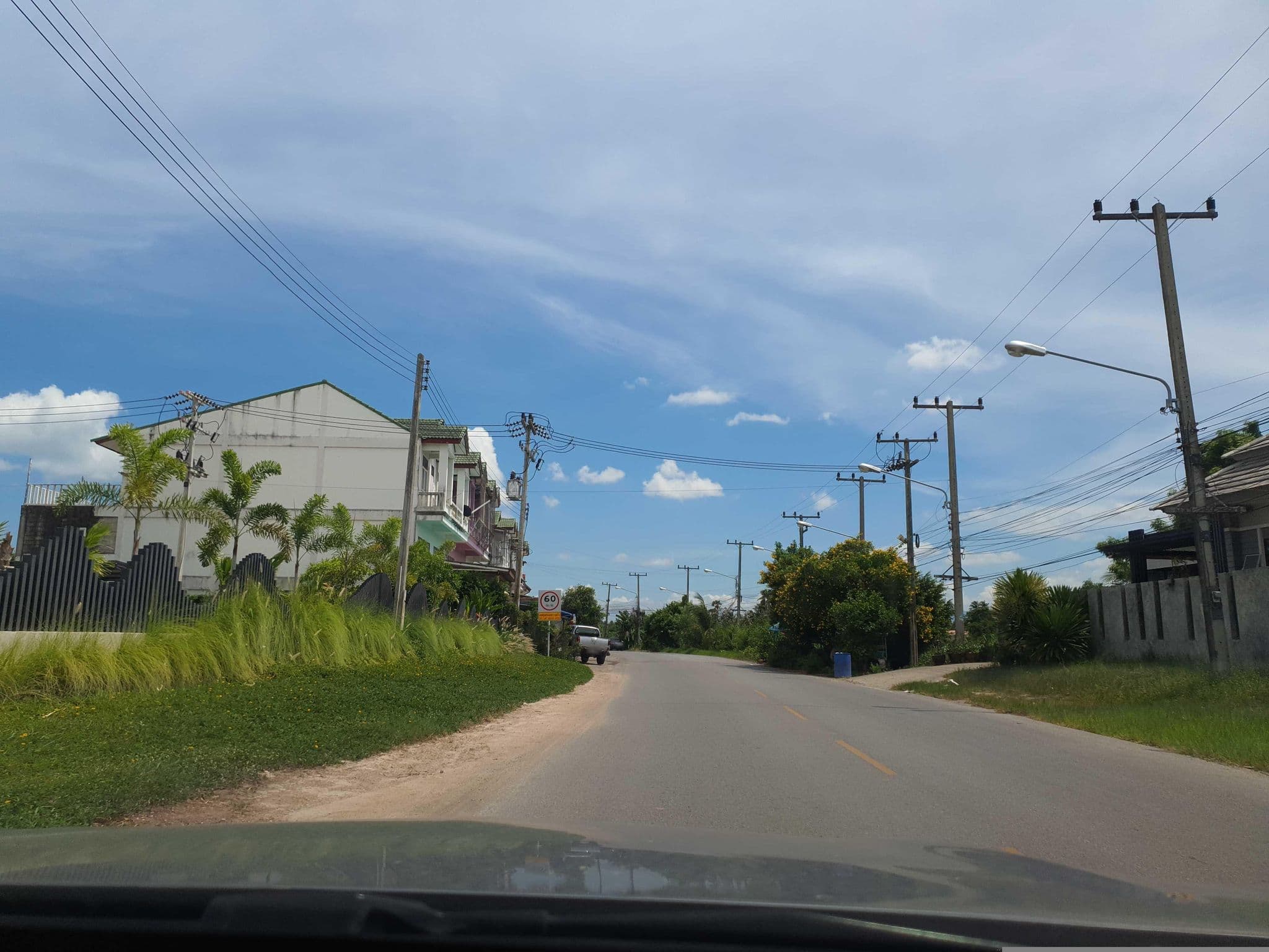 Street view near Mountain & Sea, Prachuap Khiri Khan — © jrcarlsen (CC BY-SA · Mapillary)