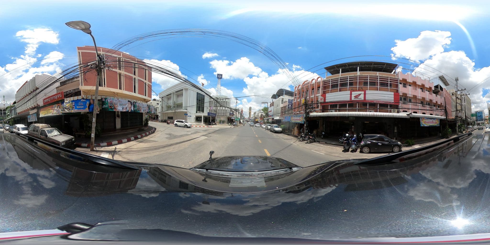 Street view near หอพันฤมล2, Roi Et — © nuttawutbunta (CC BY-SA · Mapillary)