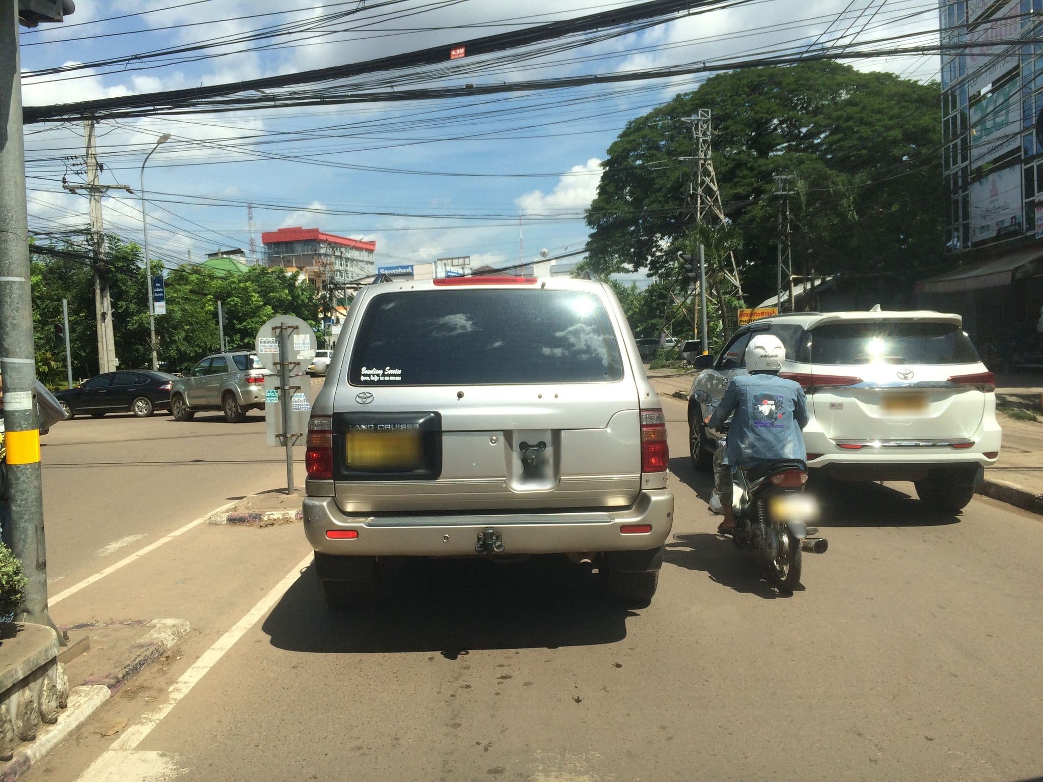 Street view near Apollo Vientiane Hotel, Si Chiang Mai — © jeepney (CC BY-SA · Mapillary)