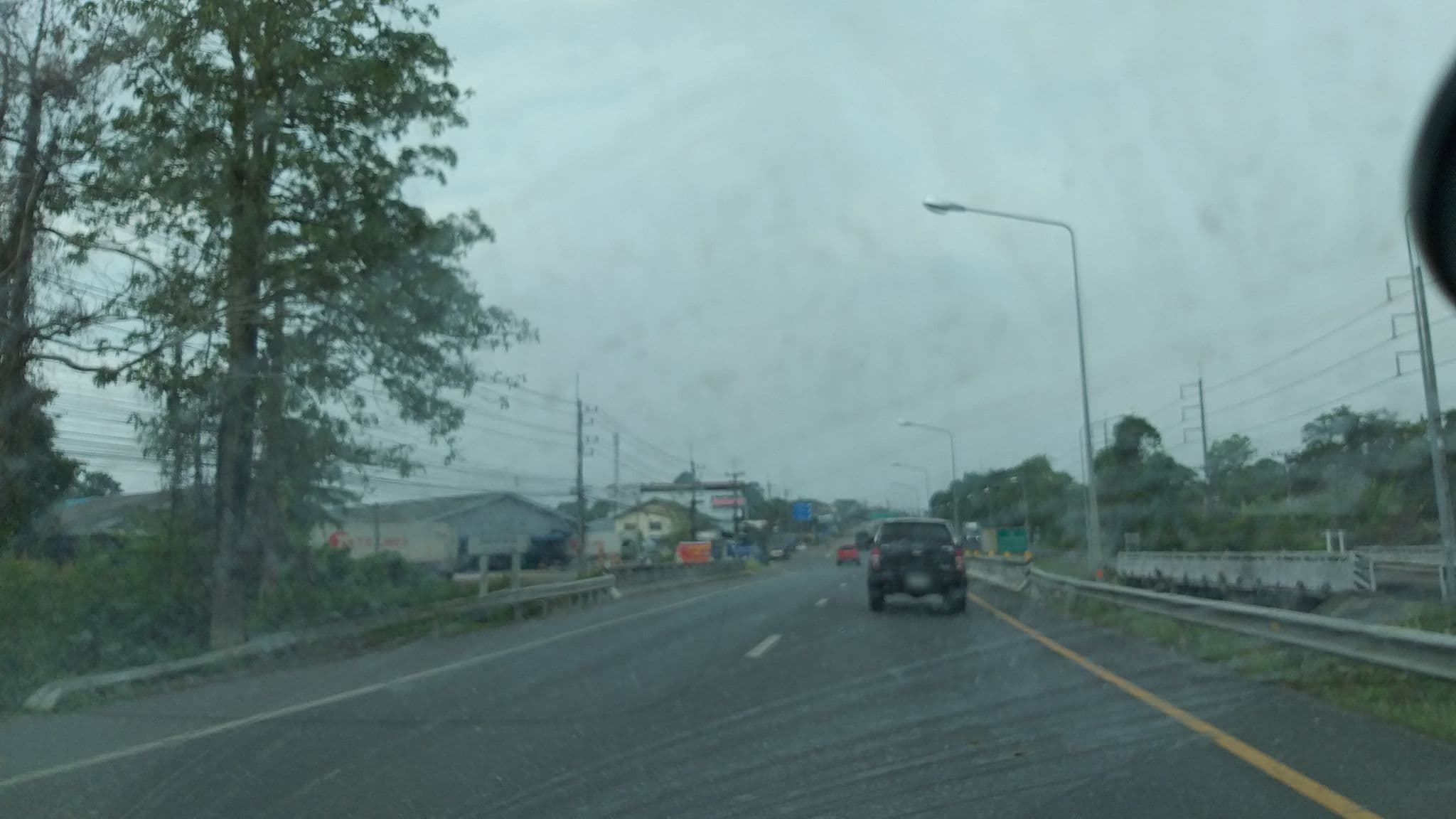 Street view near เดอะไฮฮิลล์ รีสอร์ท The High Hill Resort & Kaffee, Tha Mai — © ozflor (CC BY-SA · Mapillary)