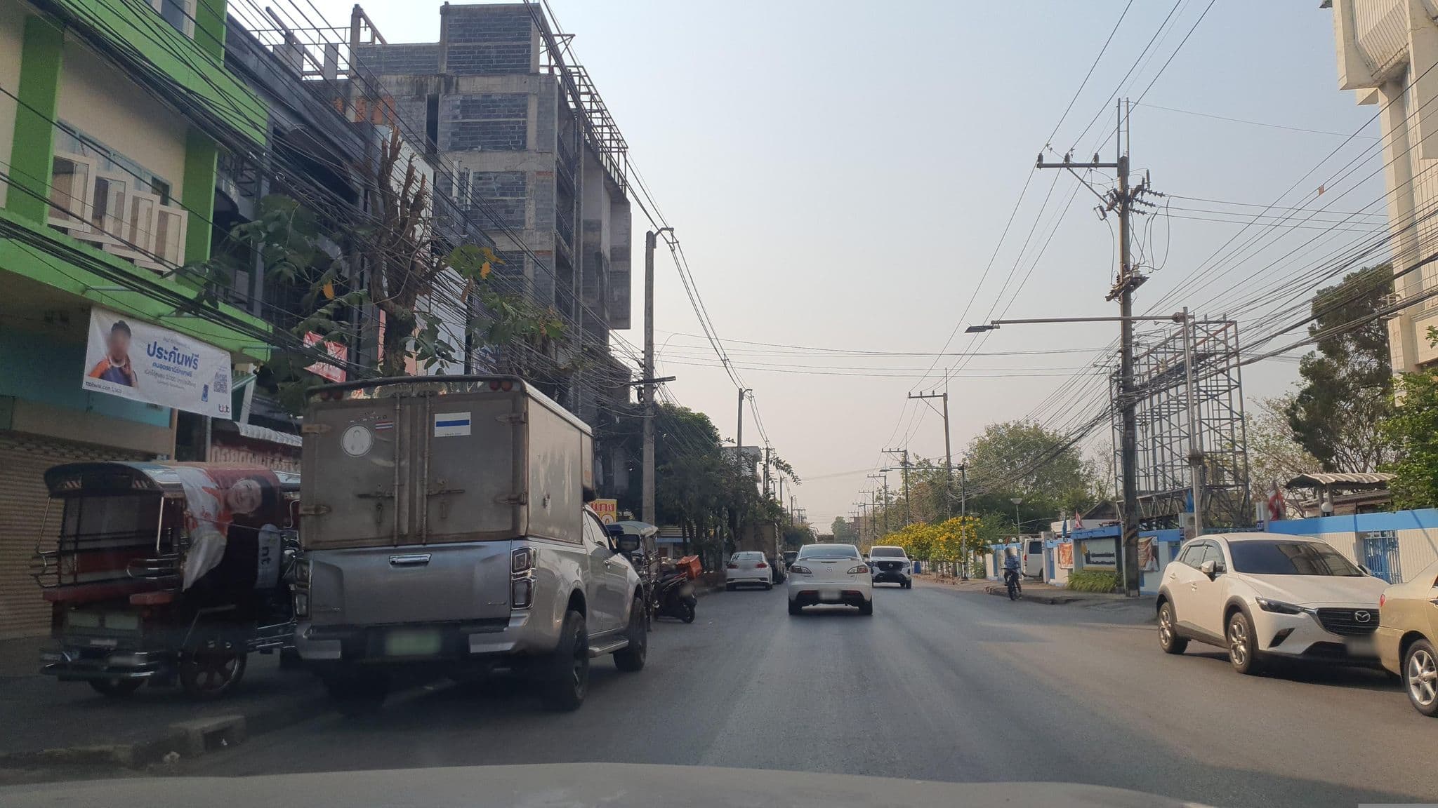 Street view near Paiboon Hotel, Udon Thani