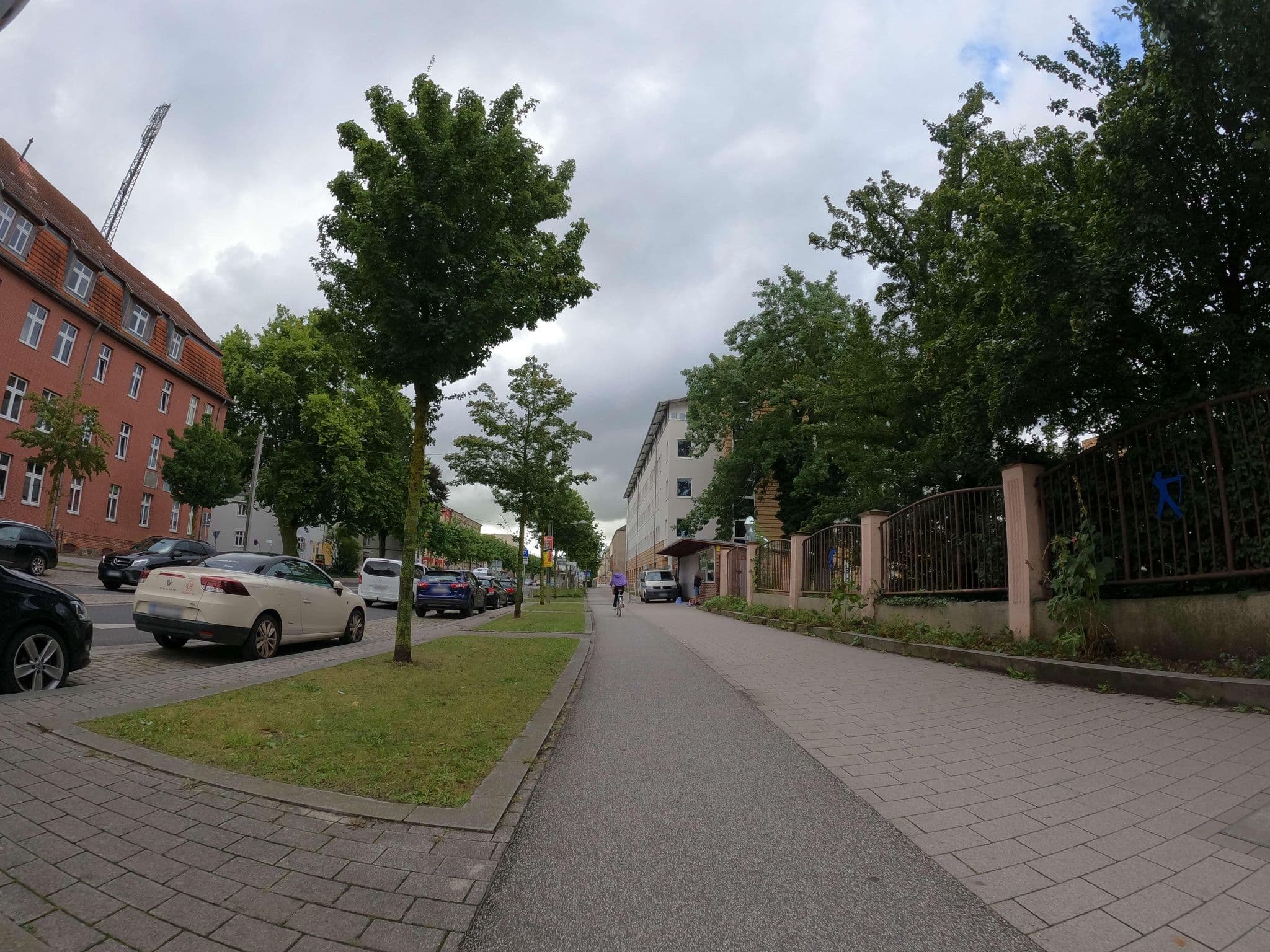 Street view near Vienna House by Wyndham Baltic Stralsund, Stralsund — © strubbl (CC BY-SA · Mapillary)