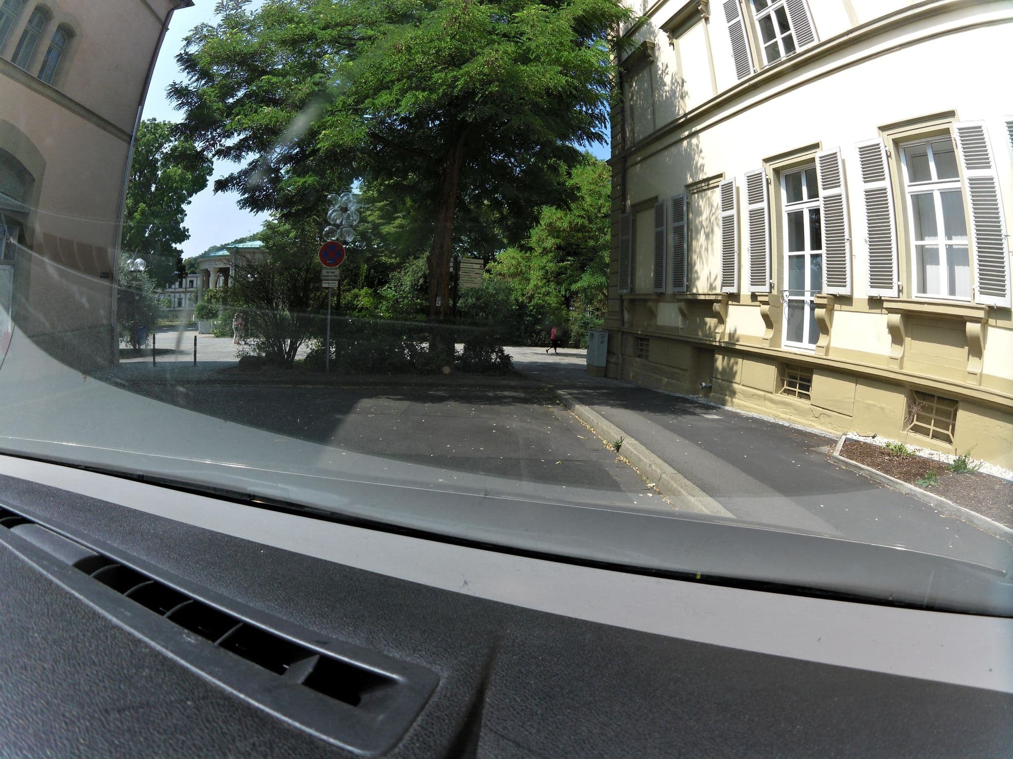 Street view near Hotel Kaiserhof Victoria - Bad Kissingen, Bad Kissingen — © zoegglmeyr1 (CC BY-SA · Mapillary)