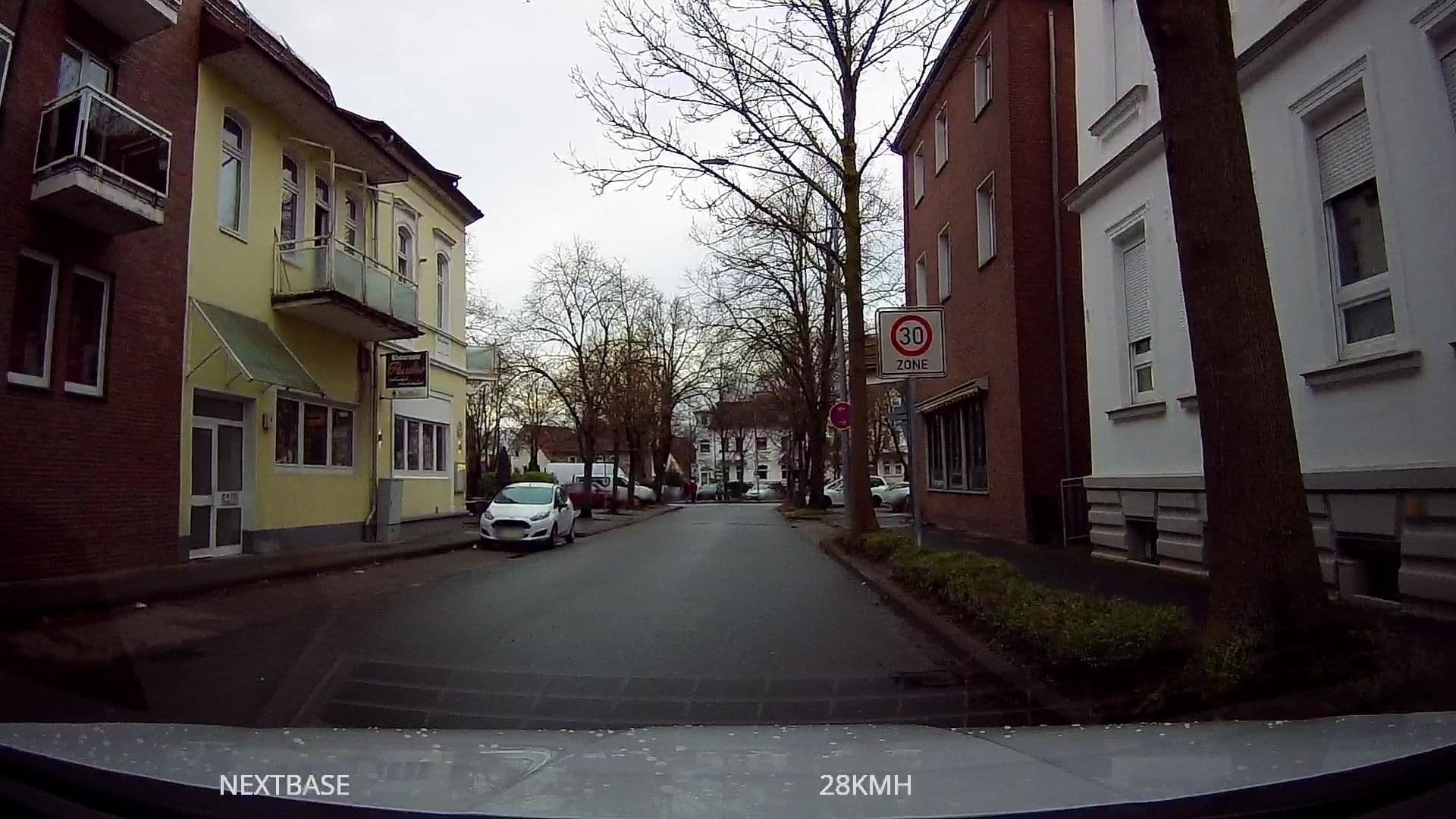 Street view near City Hotel Bosse GmbH & Co KG, Bad Oeynhausen — © Schmarvis (CC BY-SA · Mapillary)