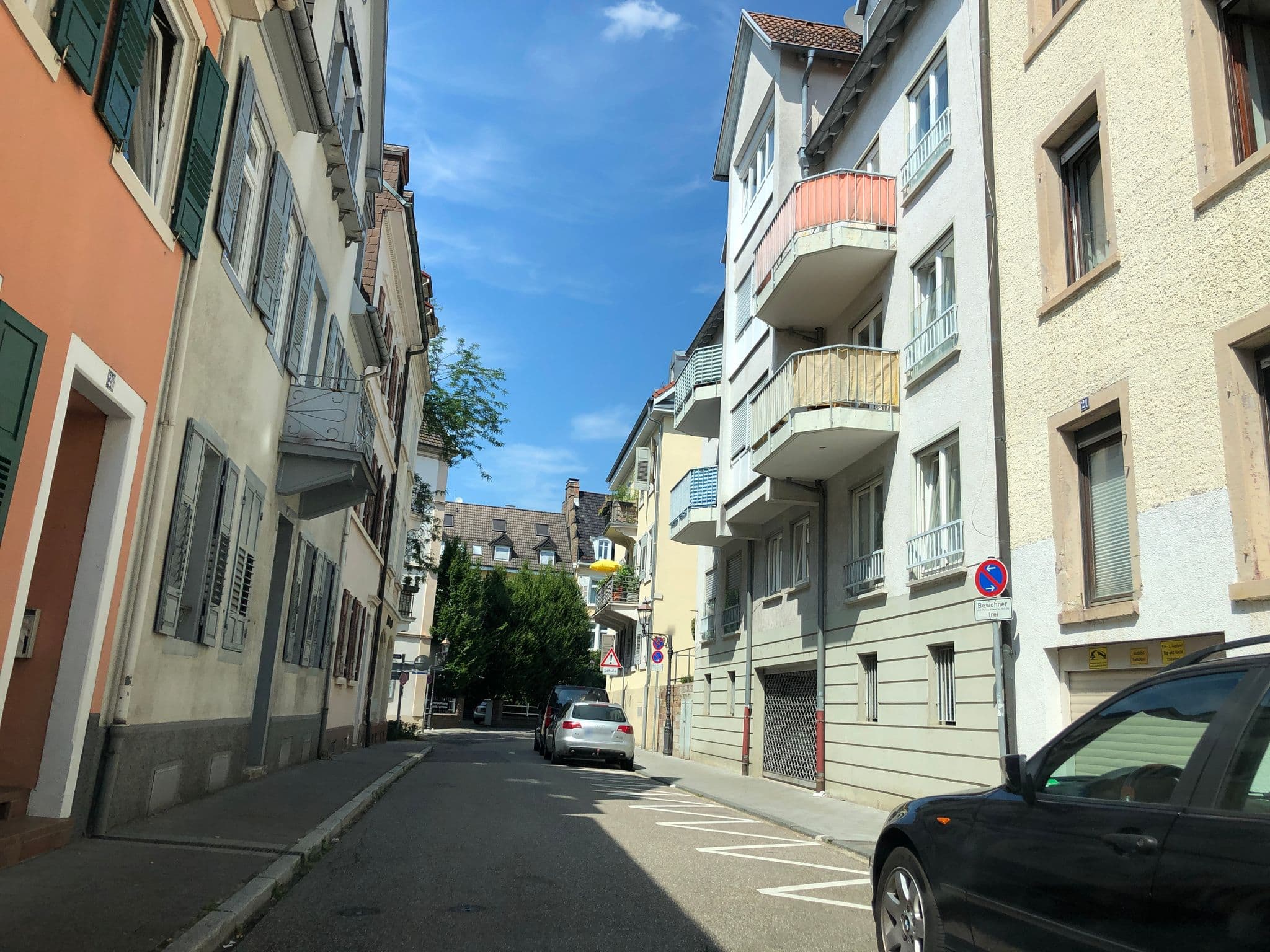 Street view near Kamus Apartments, Baden-Baden — © it_s_so_funny (CC BY-SA · Mapillary)
