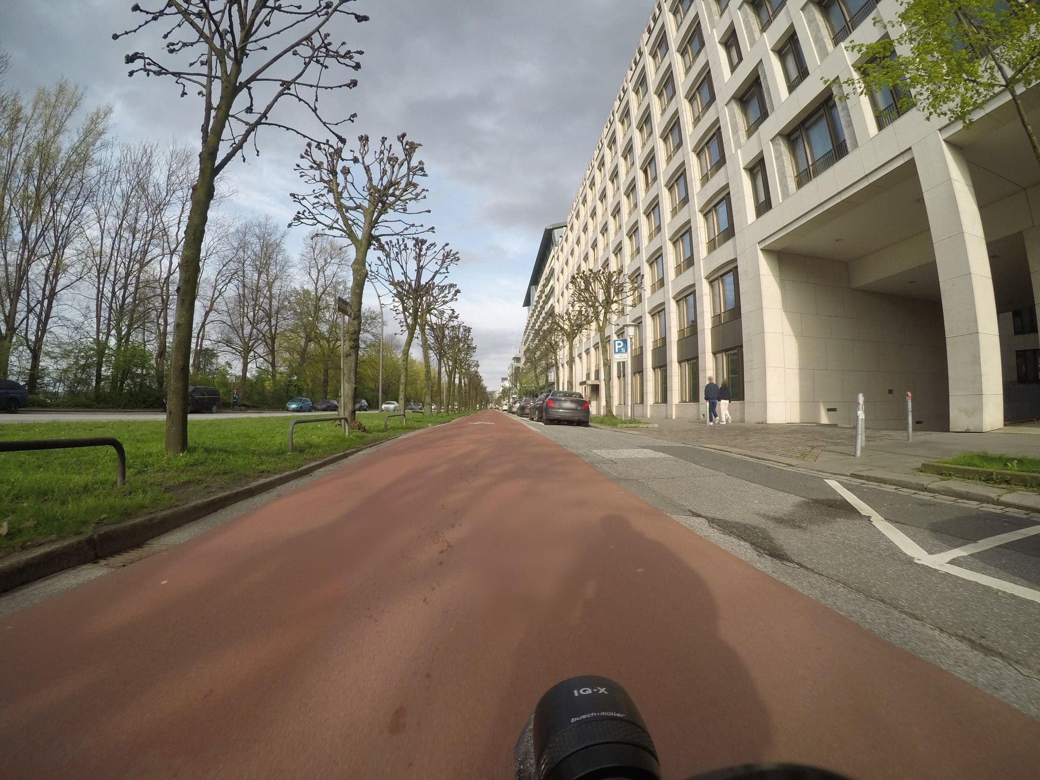 Street view near the niu Hotels, St. Georg — © mjay (CC BY-SA · Mapillary)