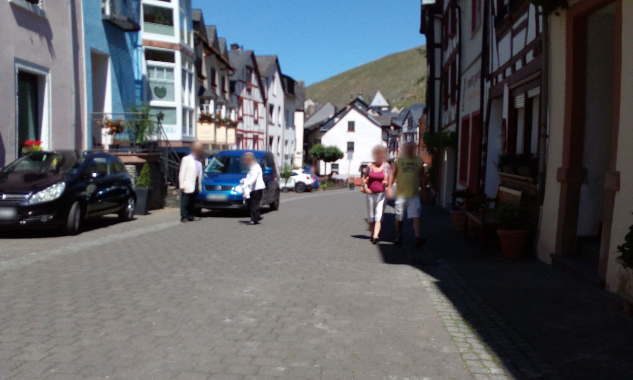 Street view near Hotel-Garni "Ursula", Bernkastel-Kues — © micmin1972 (CC BY-SA · Mapillary)